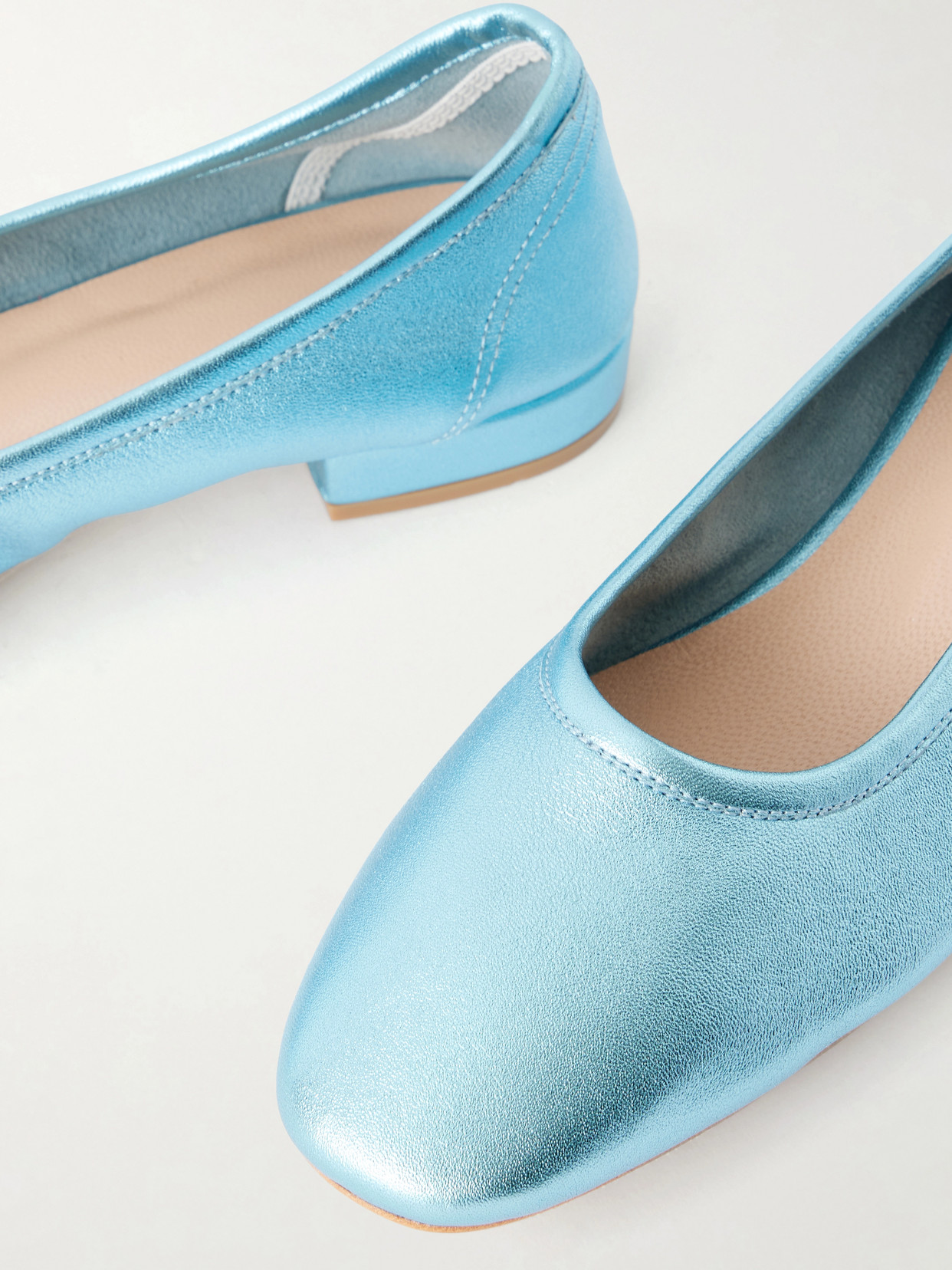 20 Serafina Ballet Flats
