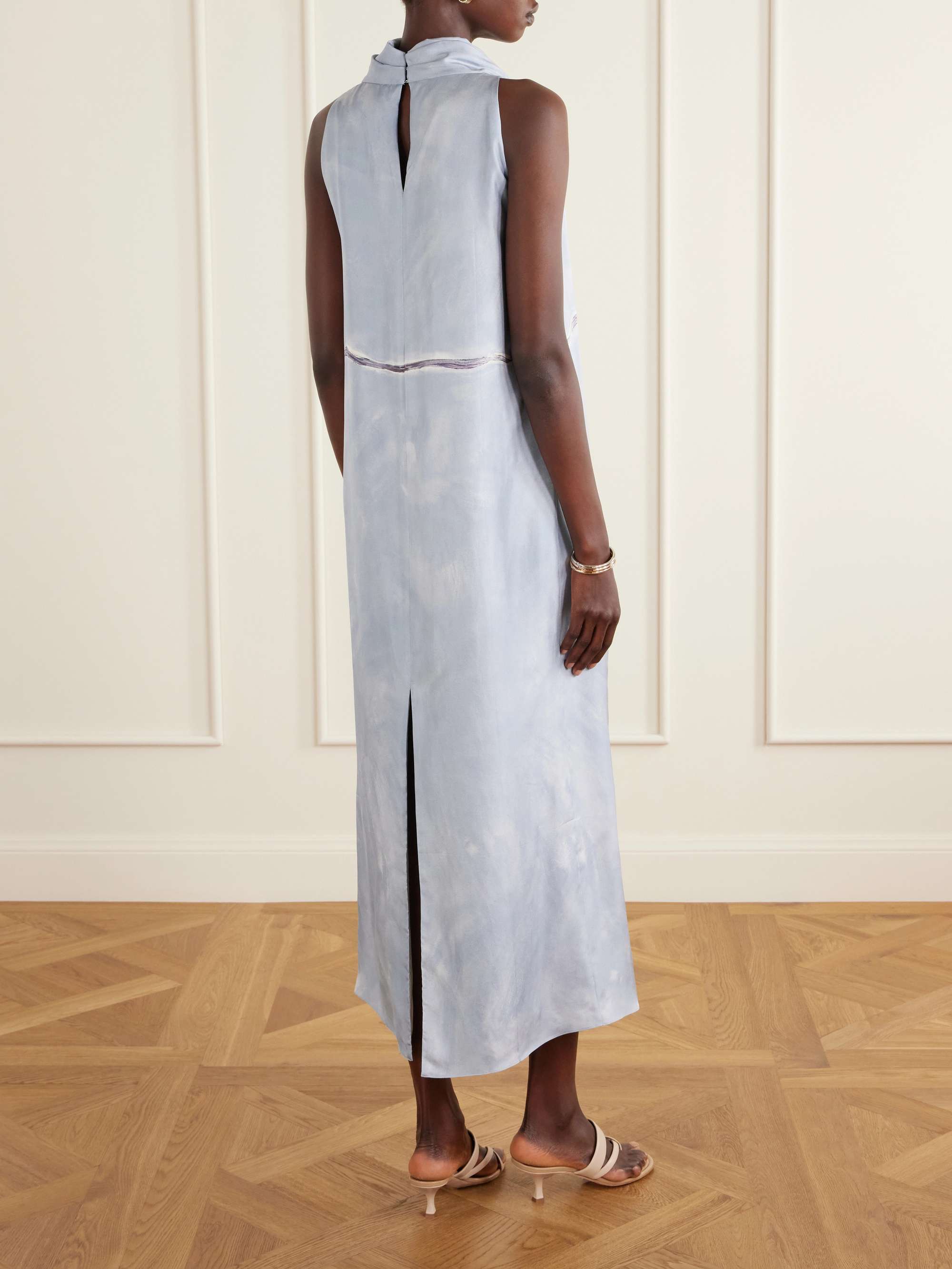 ALTUZARRA 