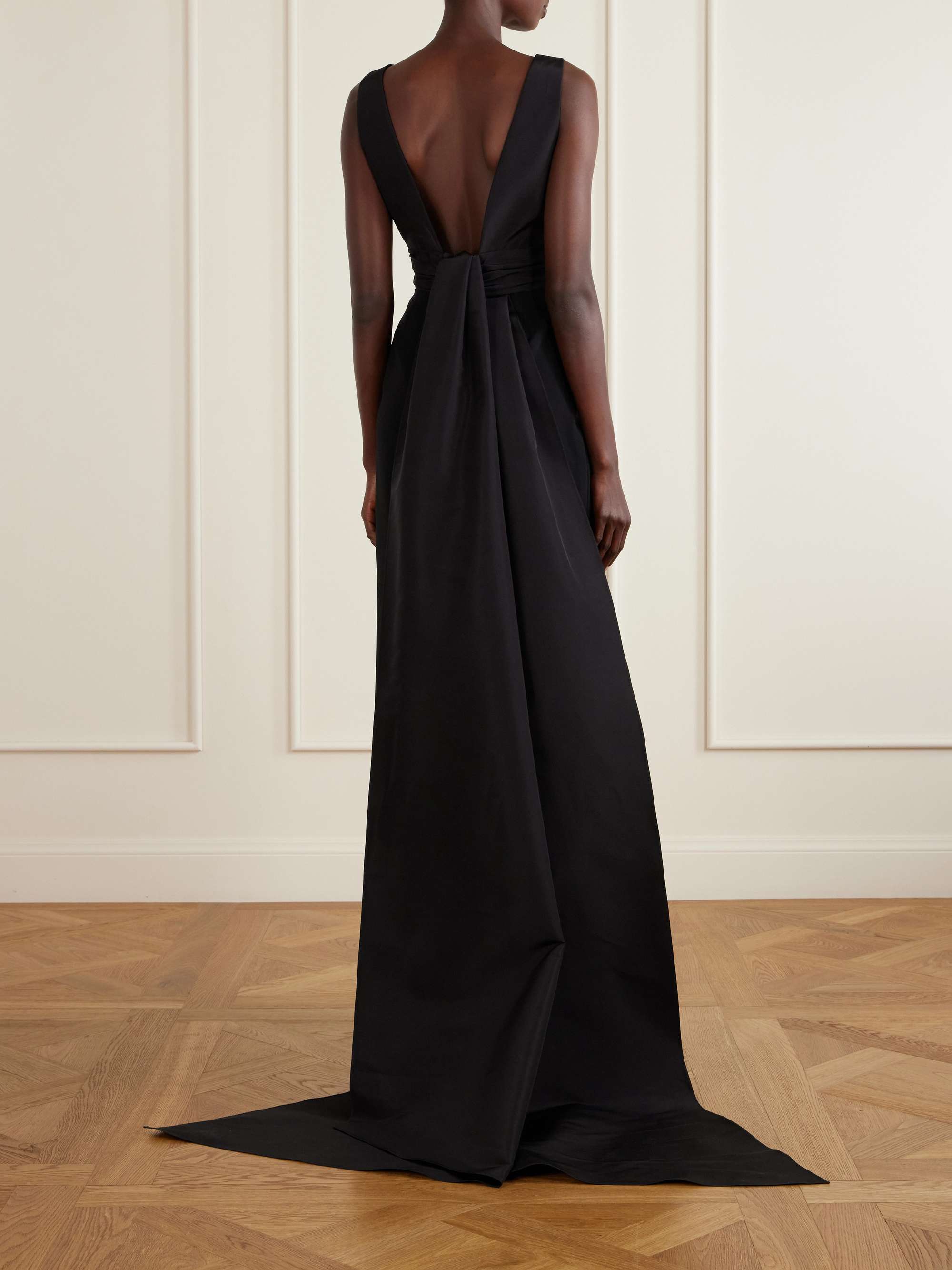 CAROLINA HERRERA 