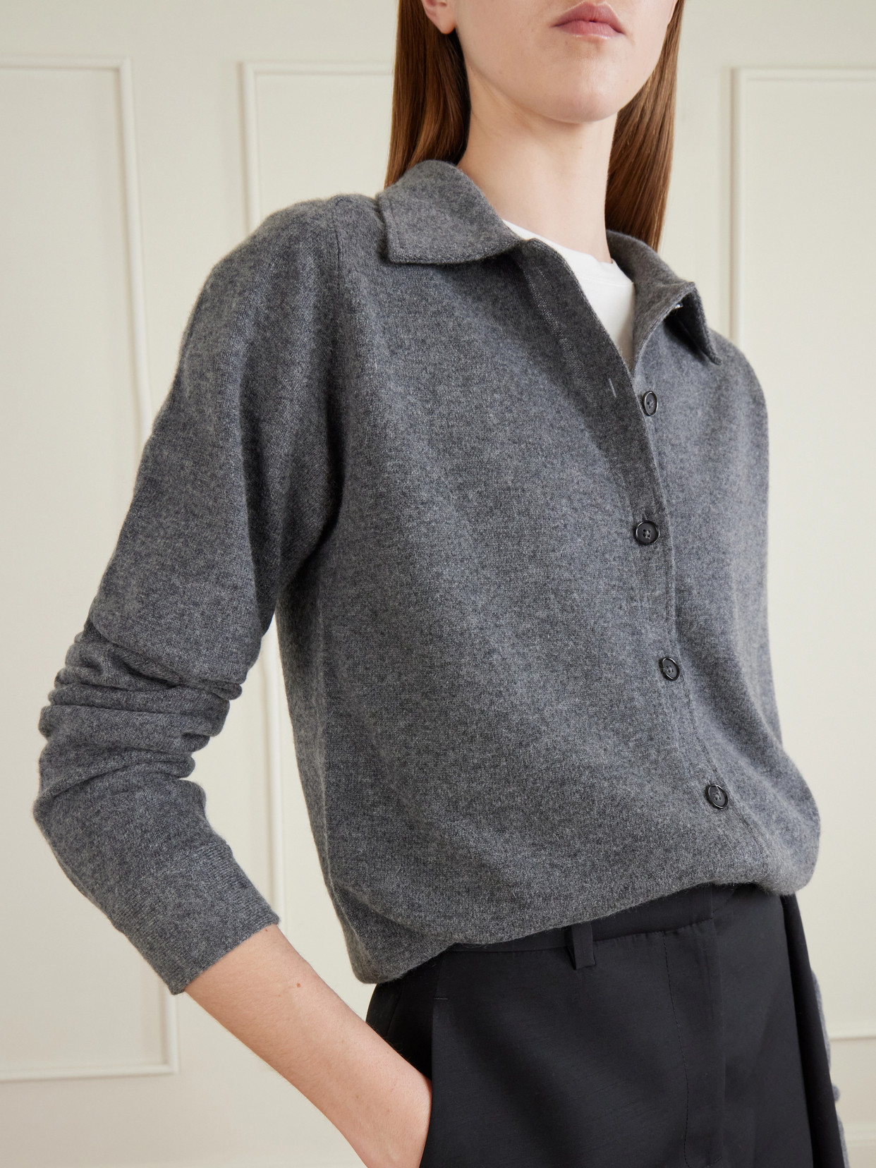 Totême Raglan-sleeve Cashmere Cardigan Dark Grey In Gray