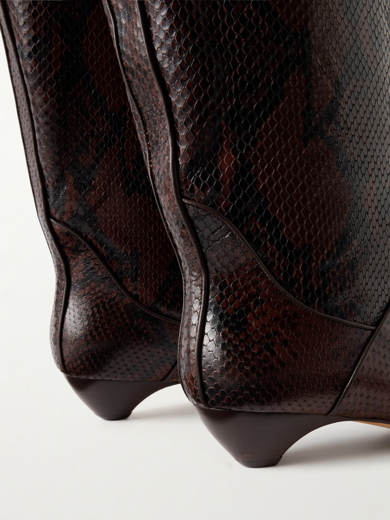 Le Monde Béryl - Allegra 25 Snake-Effect Leather Knee Boots