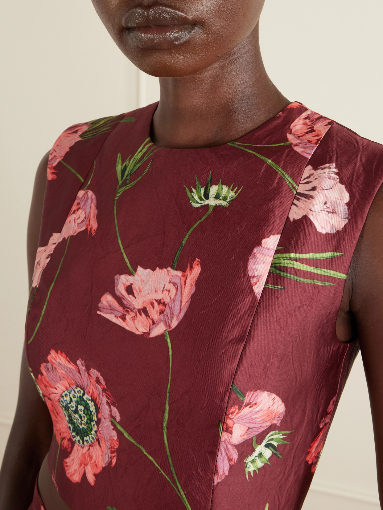 Erdem Floral-print Crinkled Satin Cropped Top In Burgundy