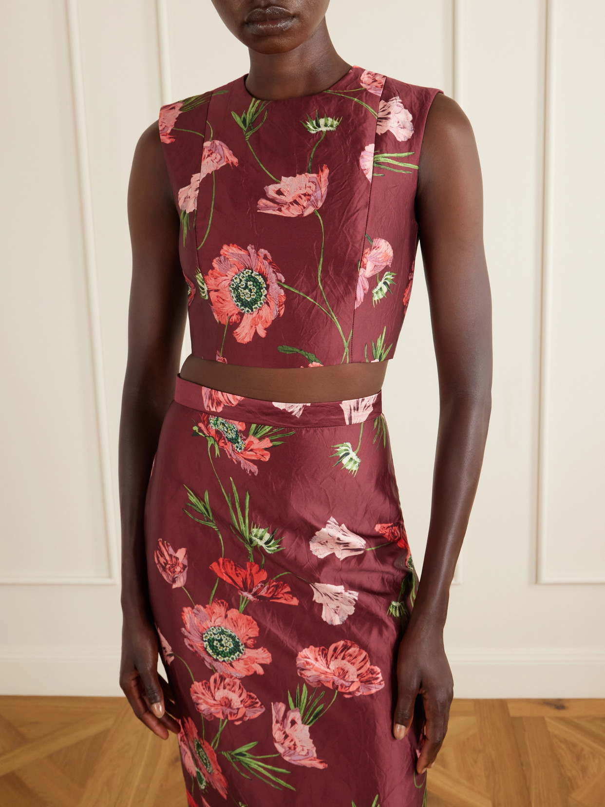 Erdem Floral-print Crinkled Satin Cropped Top In Burgundy