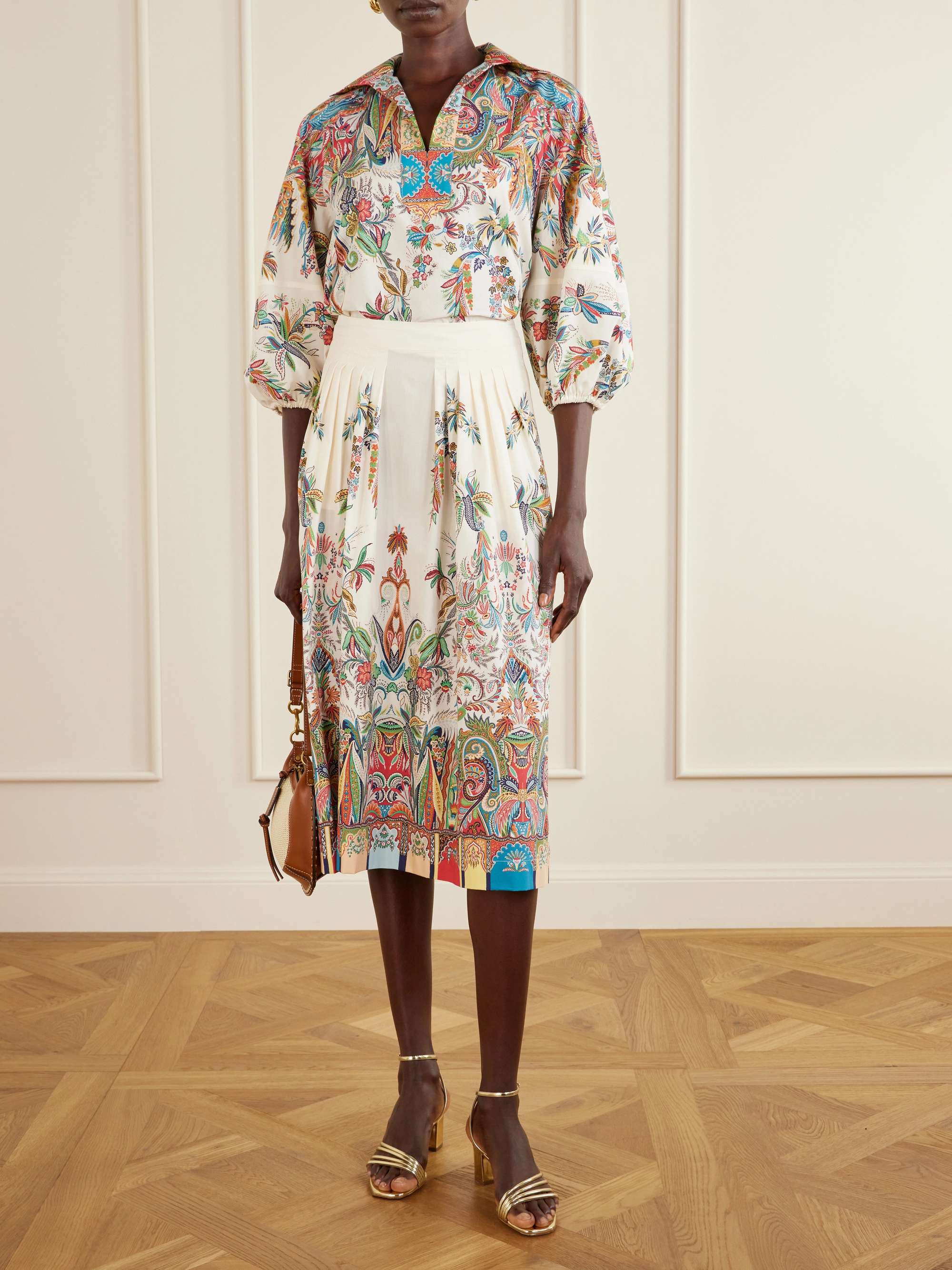ETRO 
