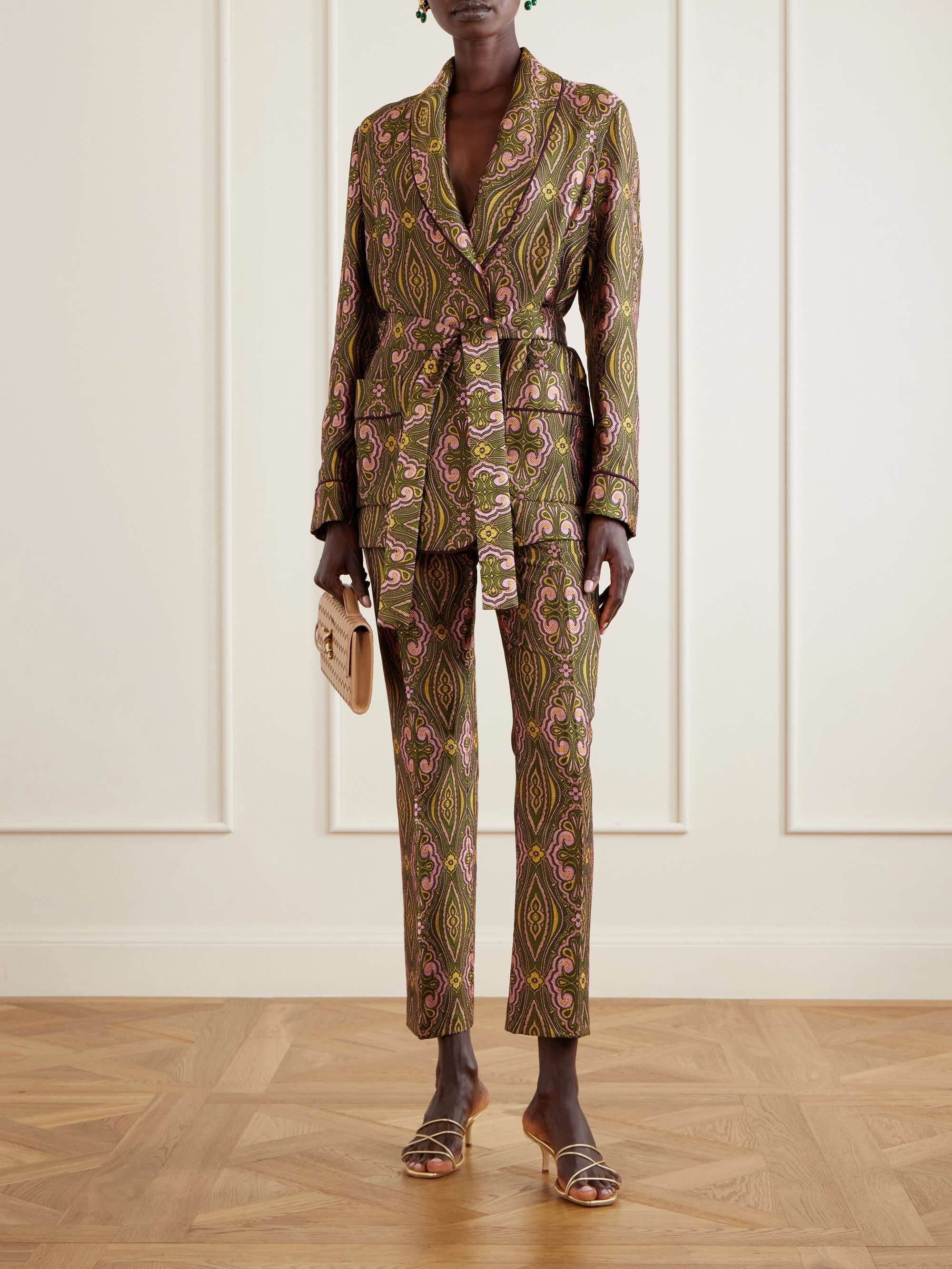 ETRO 