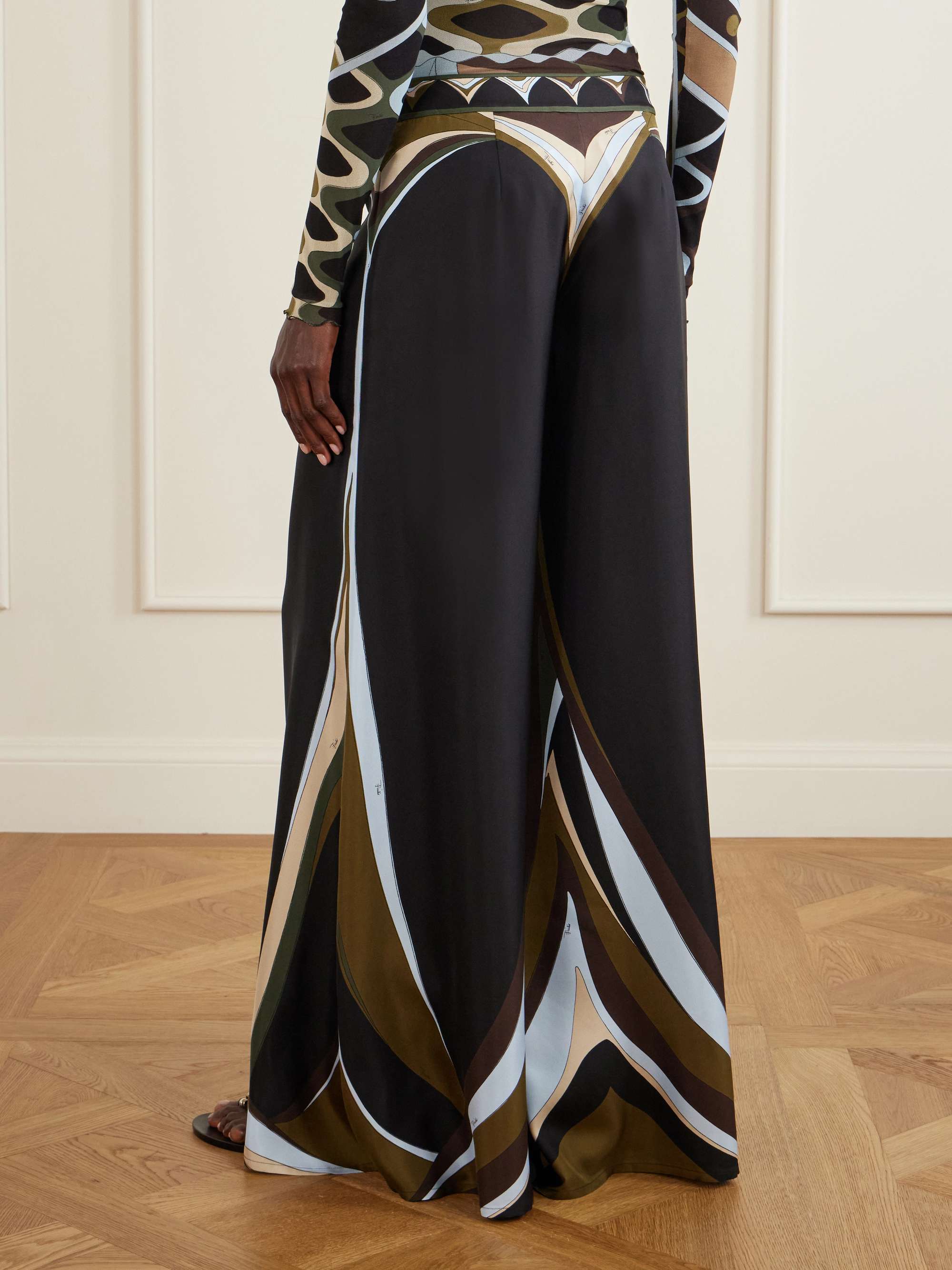 PUCCI 