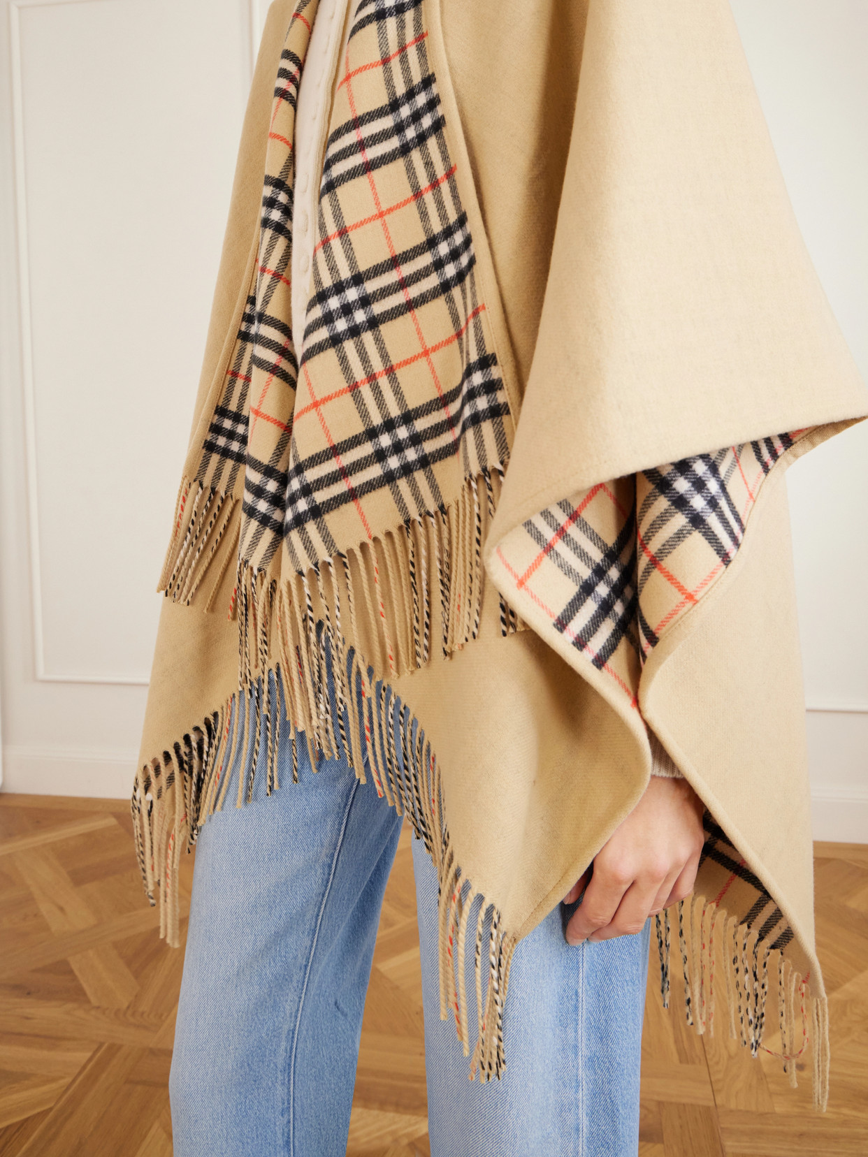 Fringed Cape