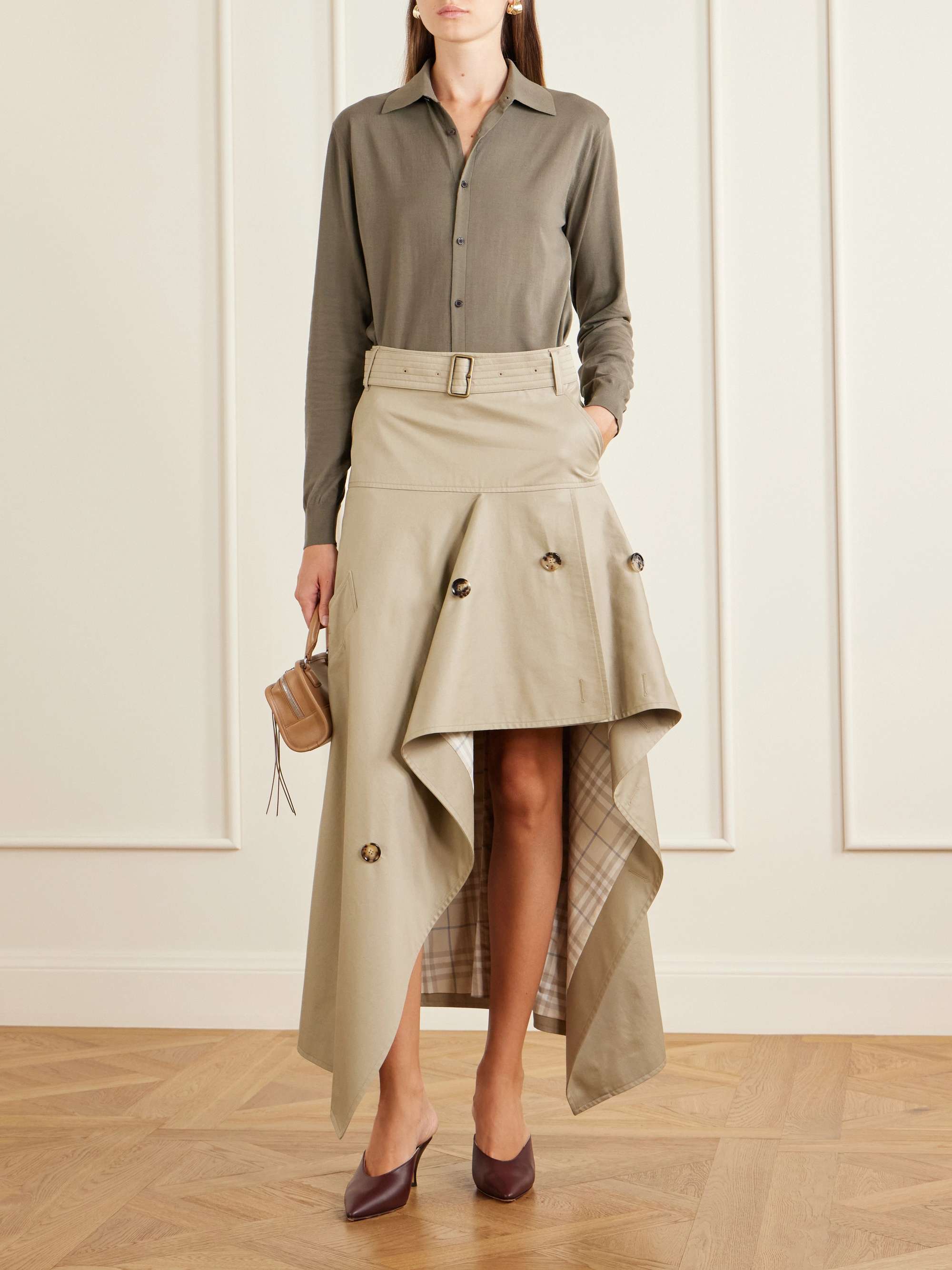 BURBERRY 