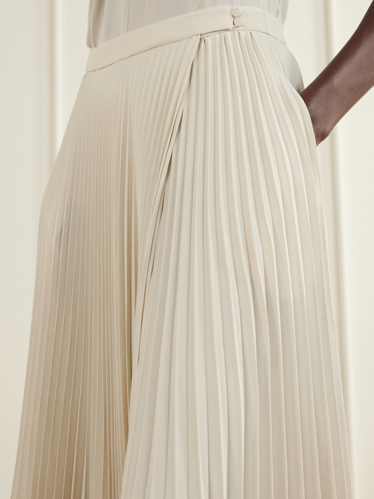 Plisse Crepe De Chine Midi