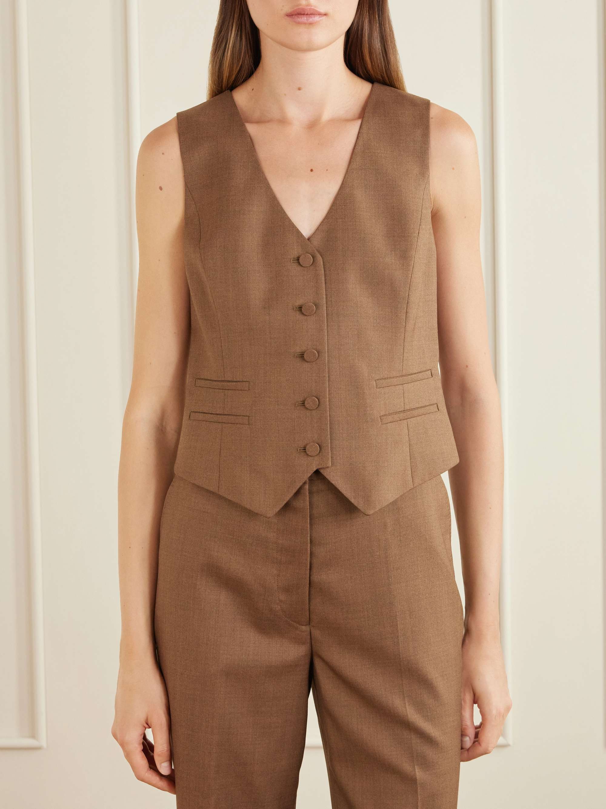 GABRIELA HEARST 