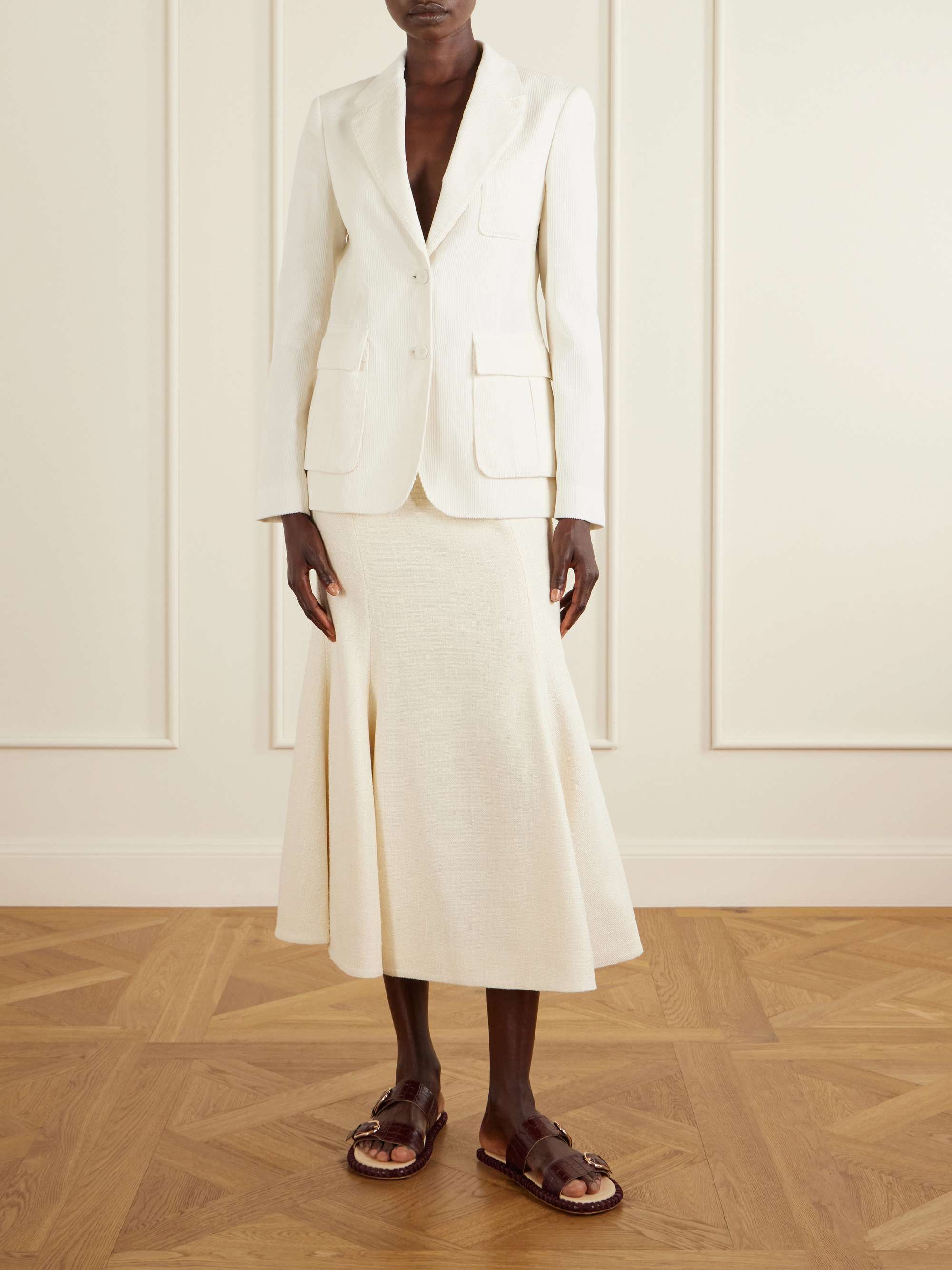 GABRIELA HEARST 