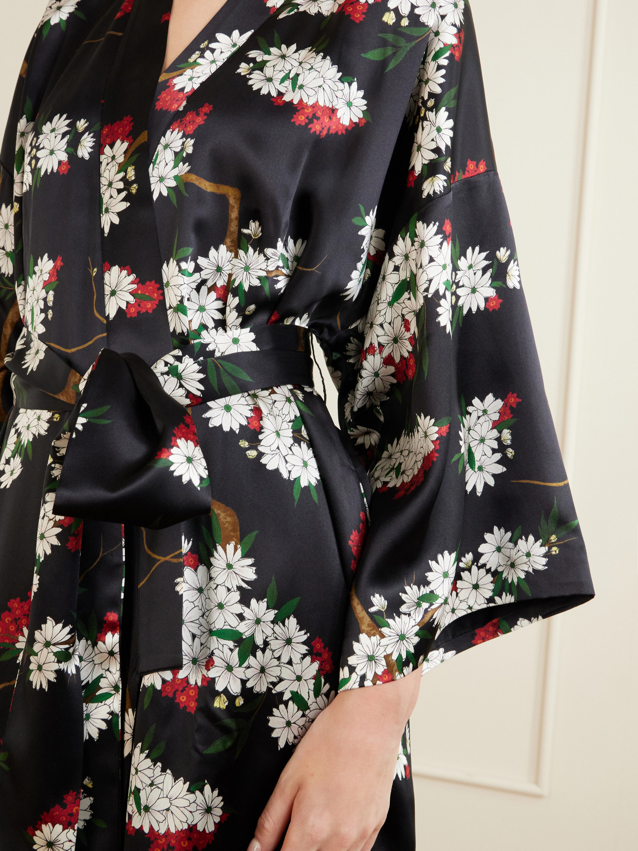 Olivia Von Halle Queenie Belted Floral-printed Silk-satin Robe In Black
