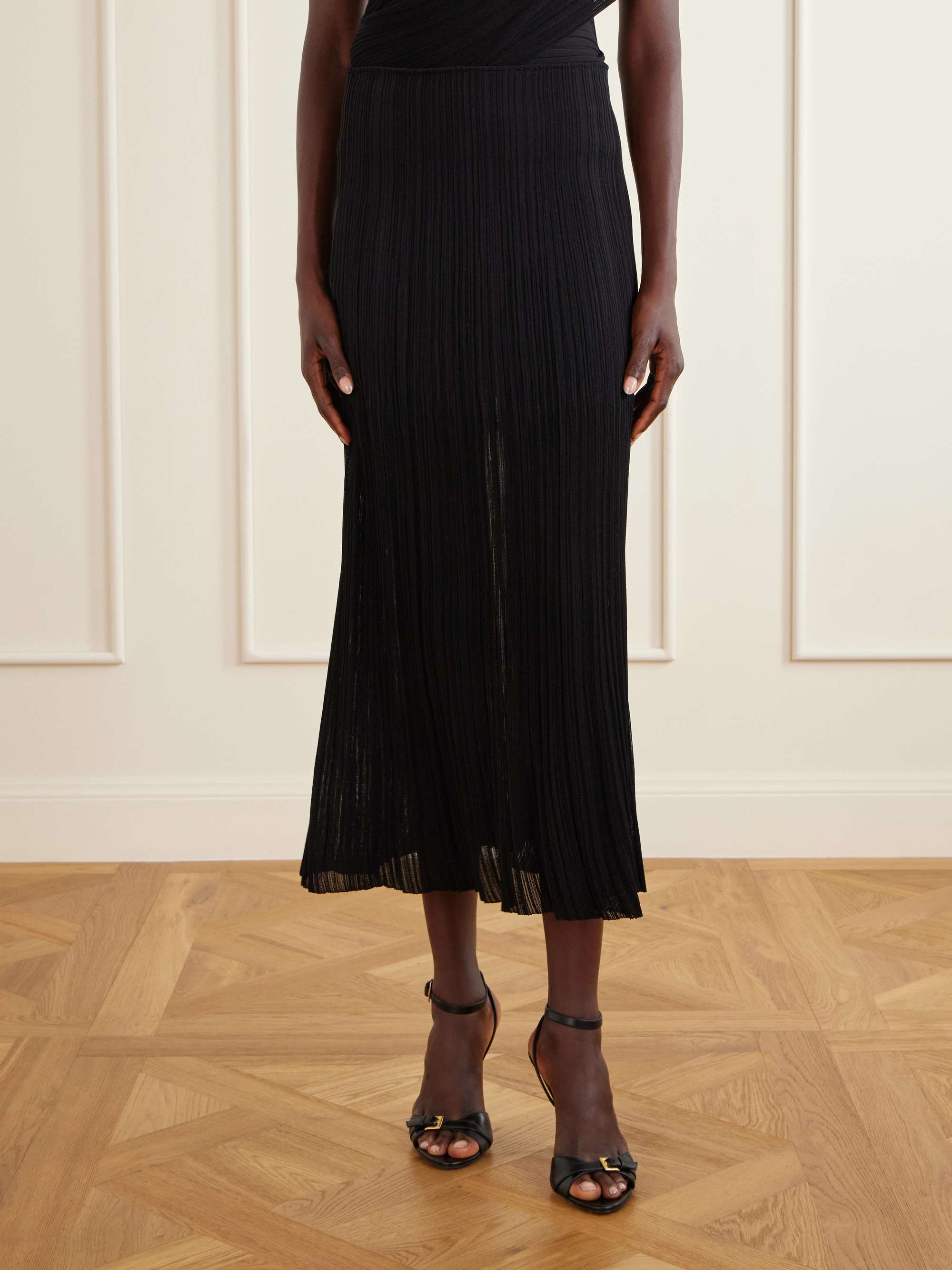 BALMAIN 