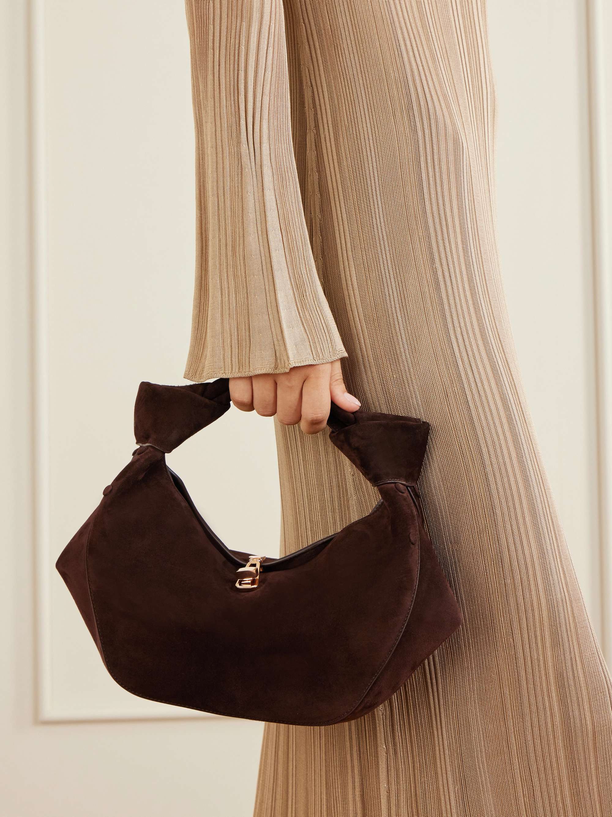 GABRIELA HEARST 