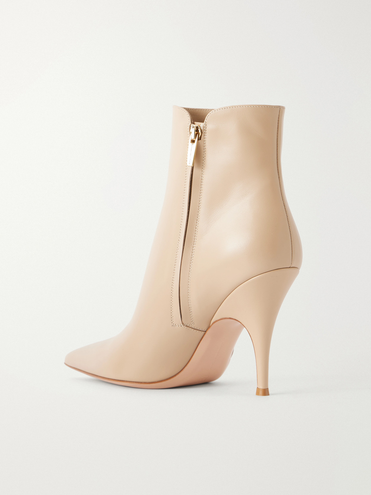 Gianvito Rossi Sofia 95 Leather Ankle Boots In Neutral