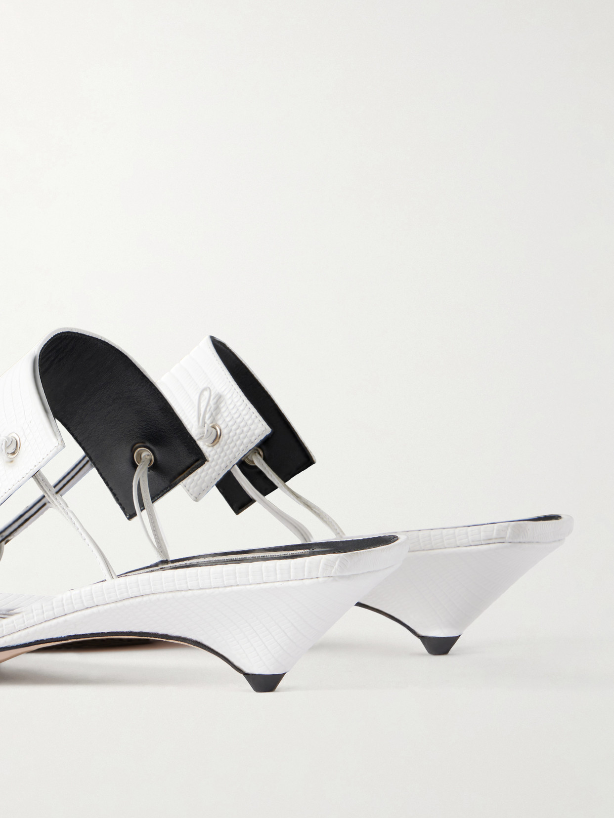 Christen Edge T-strap Lizard-effect Thongs In White
