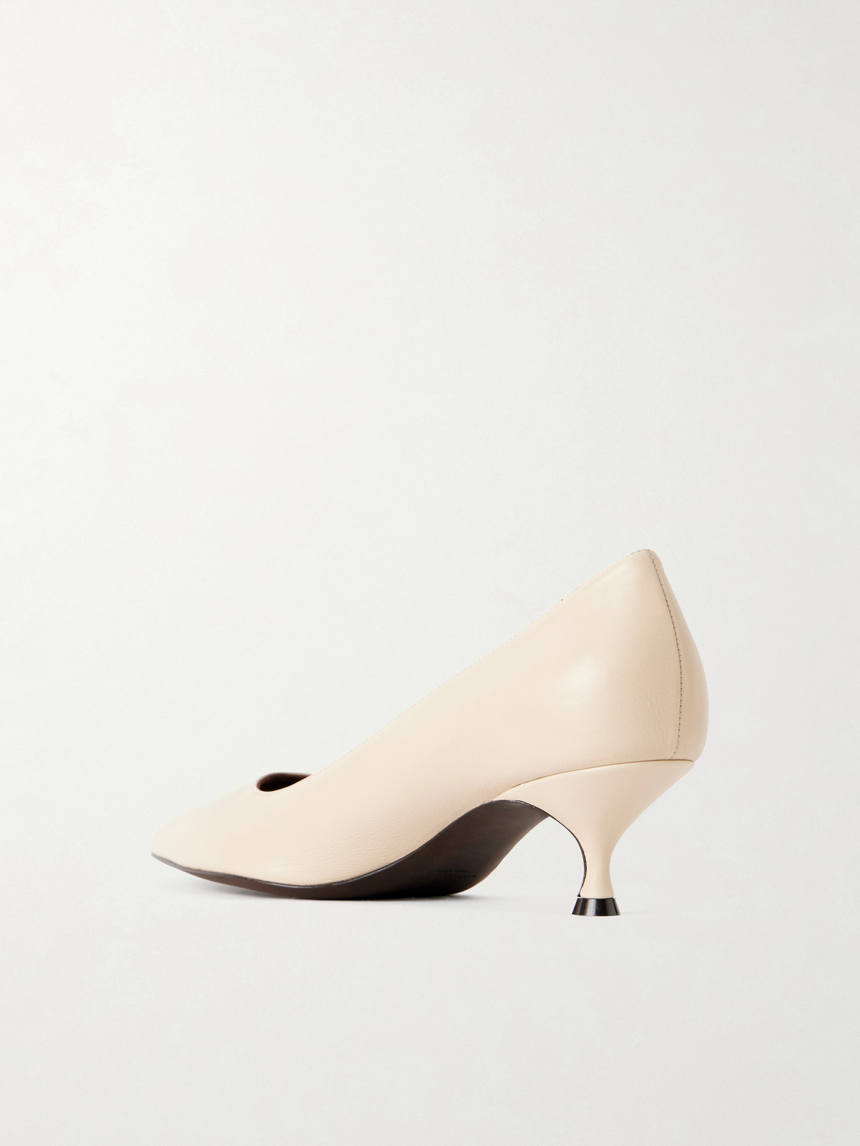 Pump Du Jour 50 Pumps