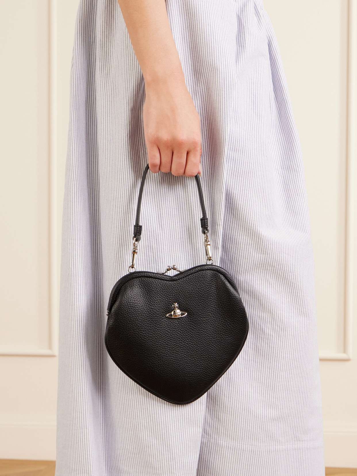 Belle Heart Logo-Appliquéd Leather-Effect Shoulder Bag