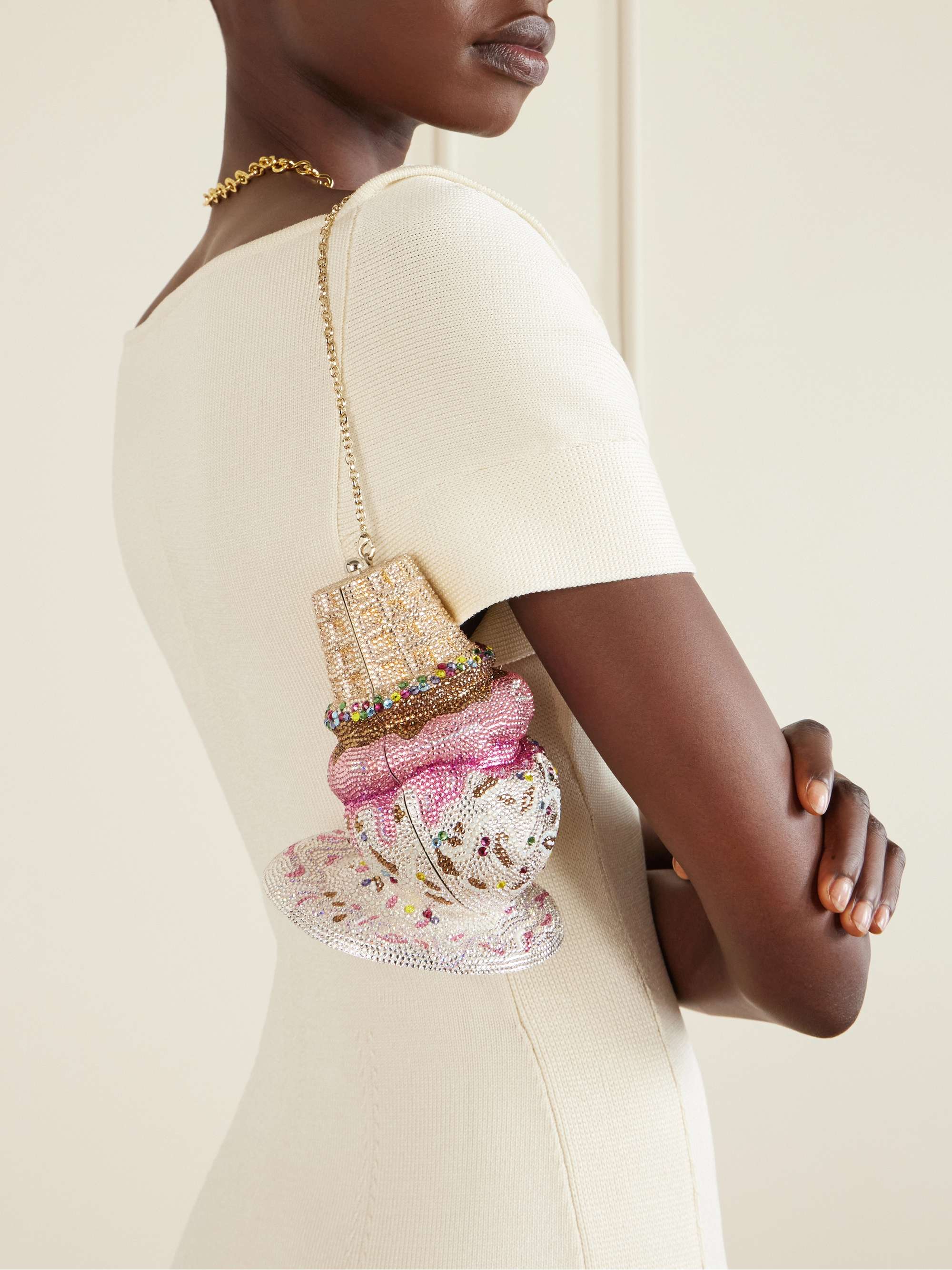 JUDITH LEIBER COUTURE 