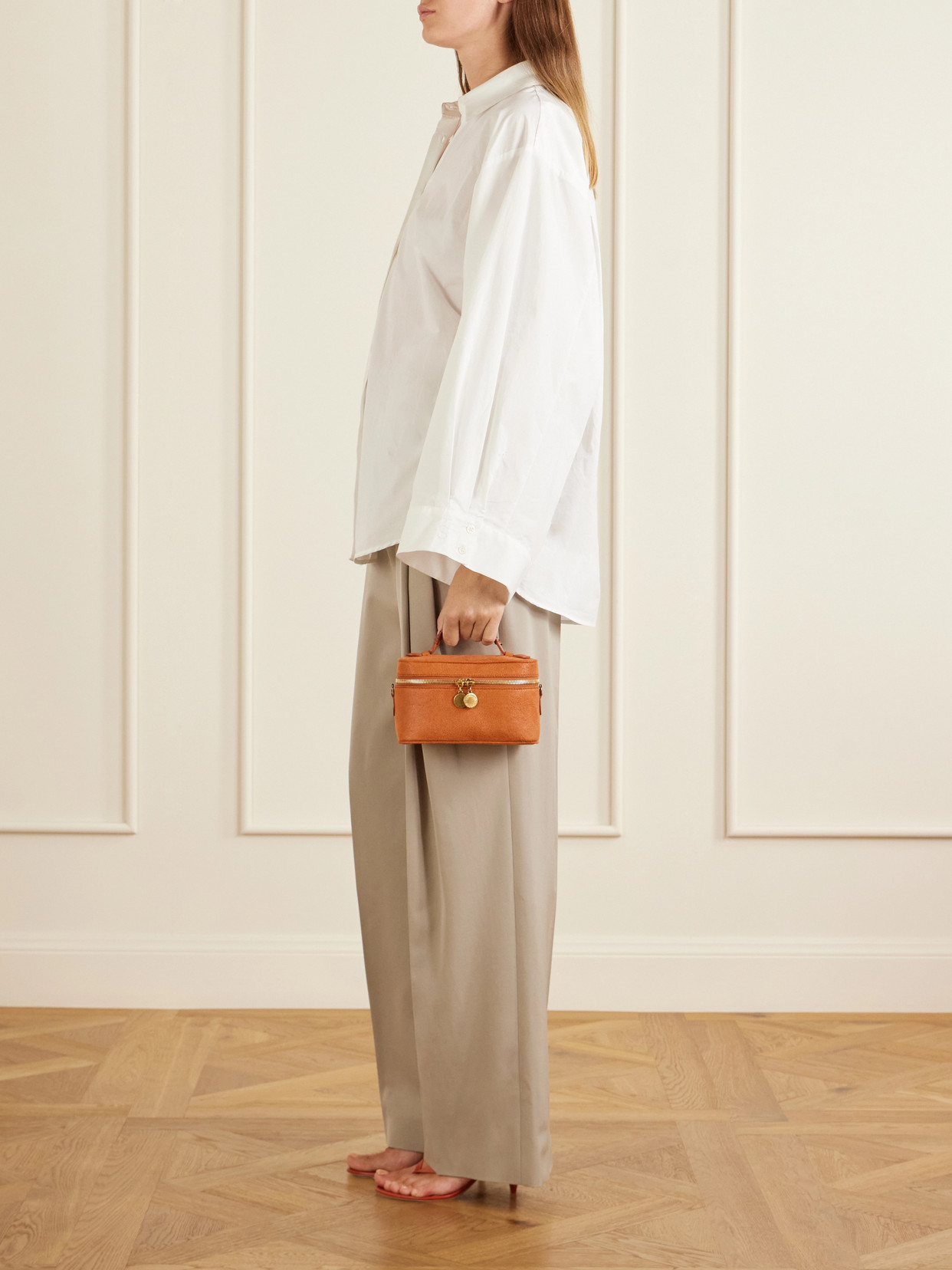 Falabella Vanity Metallic Vegetarian Material Shoulder Bag