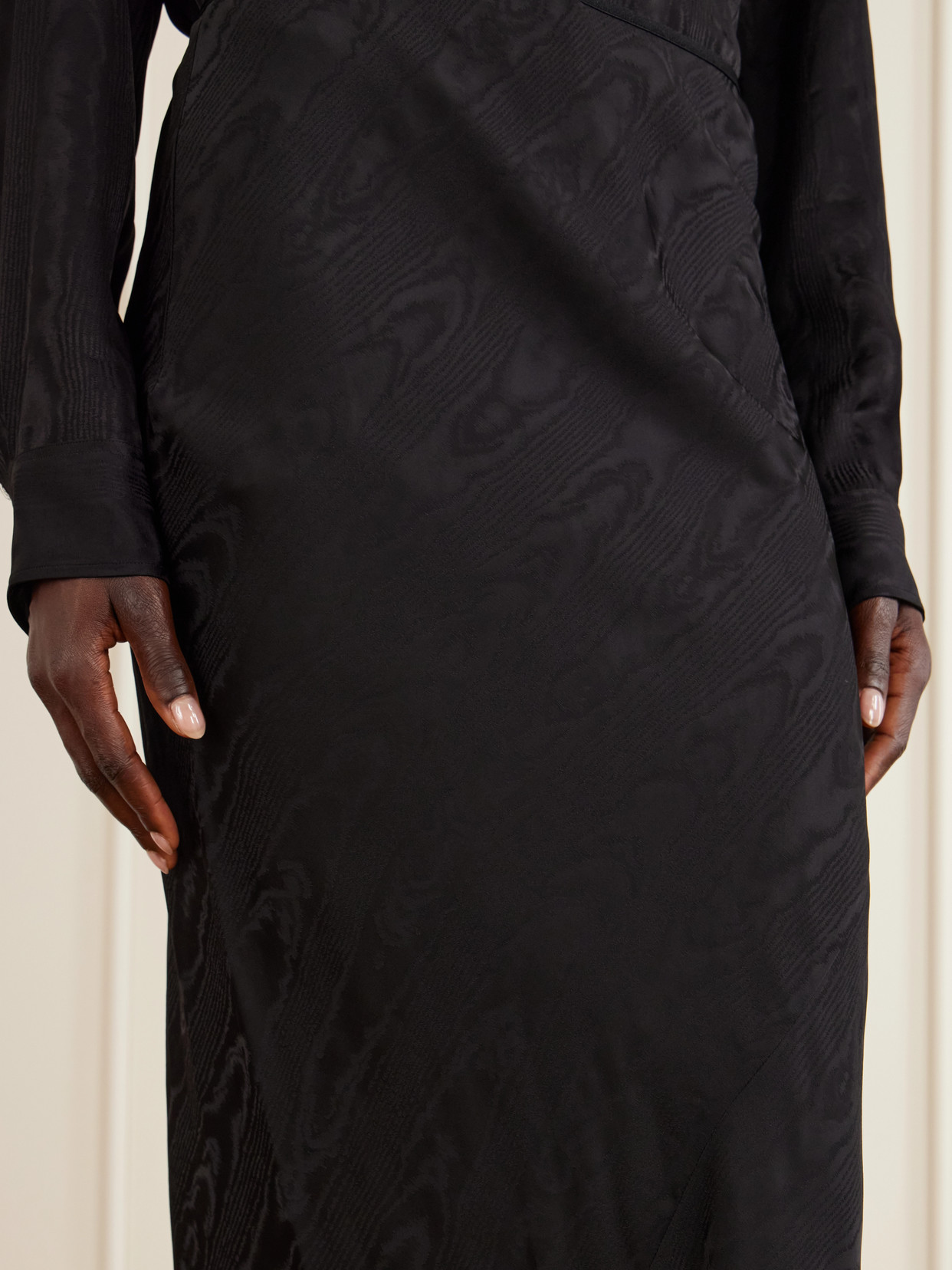 Moire Midi