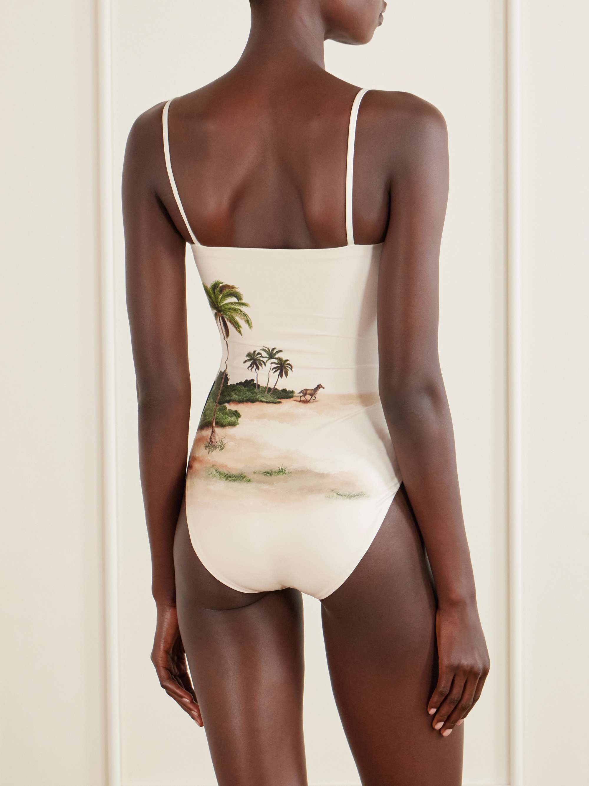 AGUA BY AGUA BENDITA 