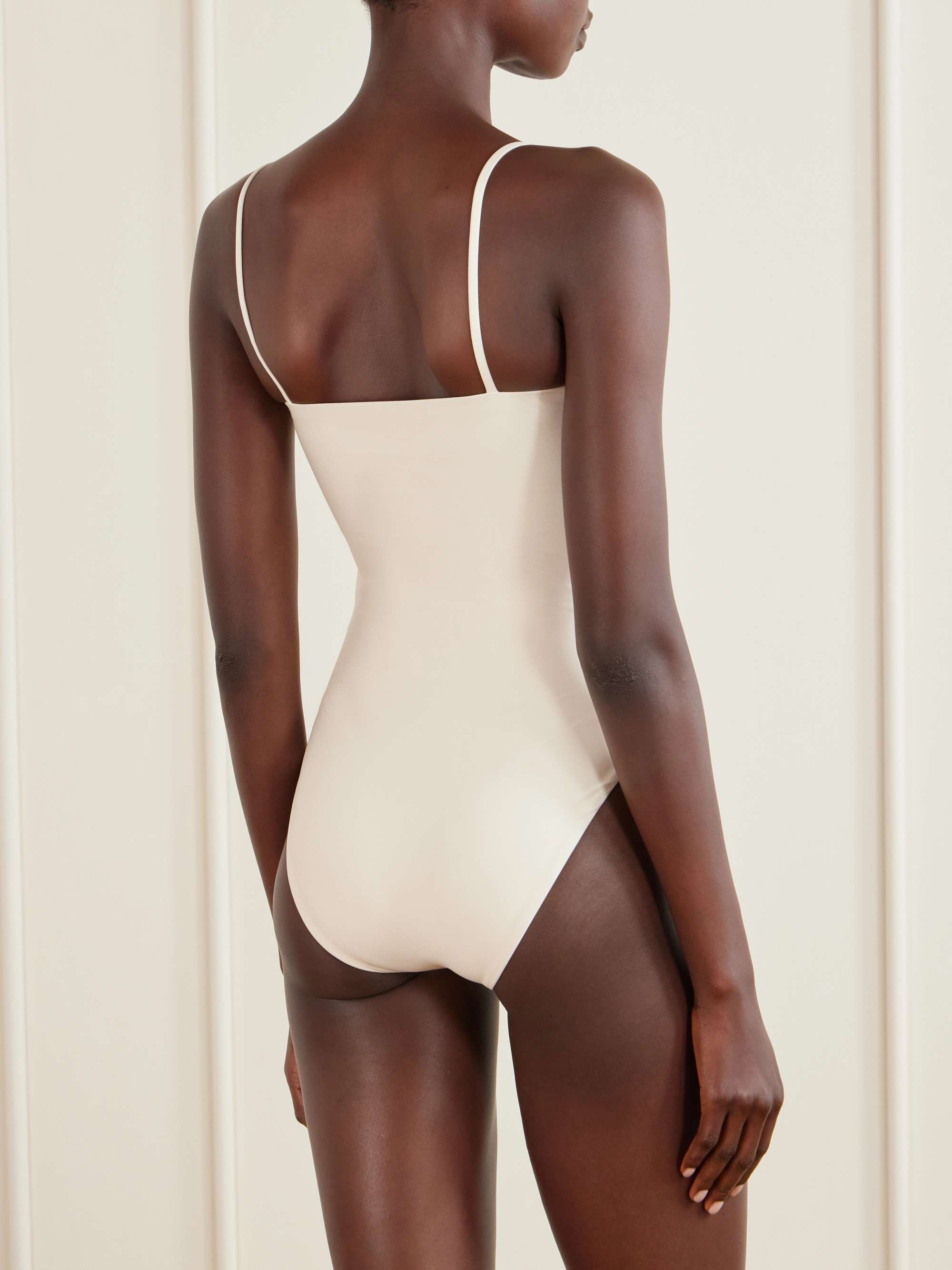 AGUA BY AGUA BENDITA 
