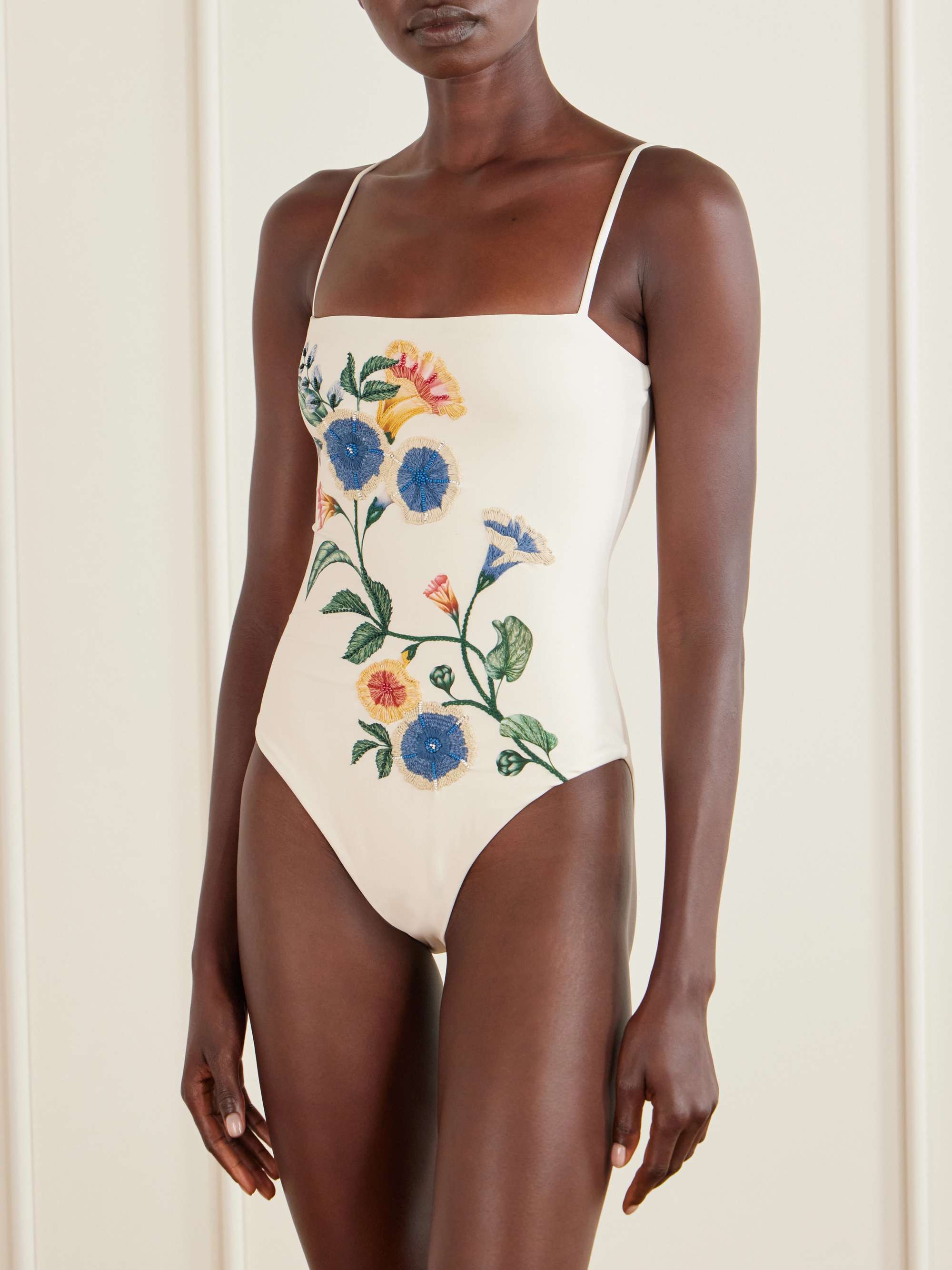 AGUA BY AGUA BENDITA 