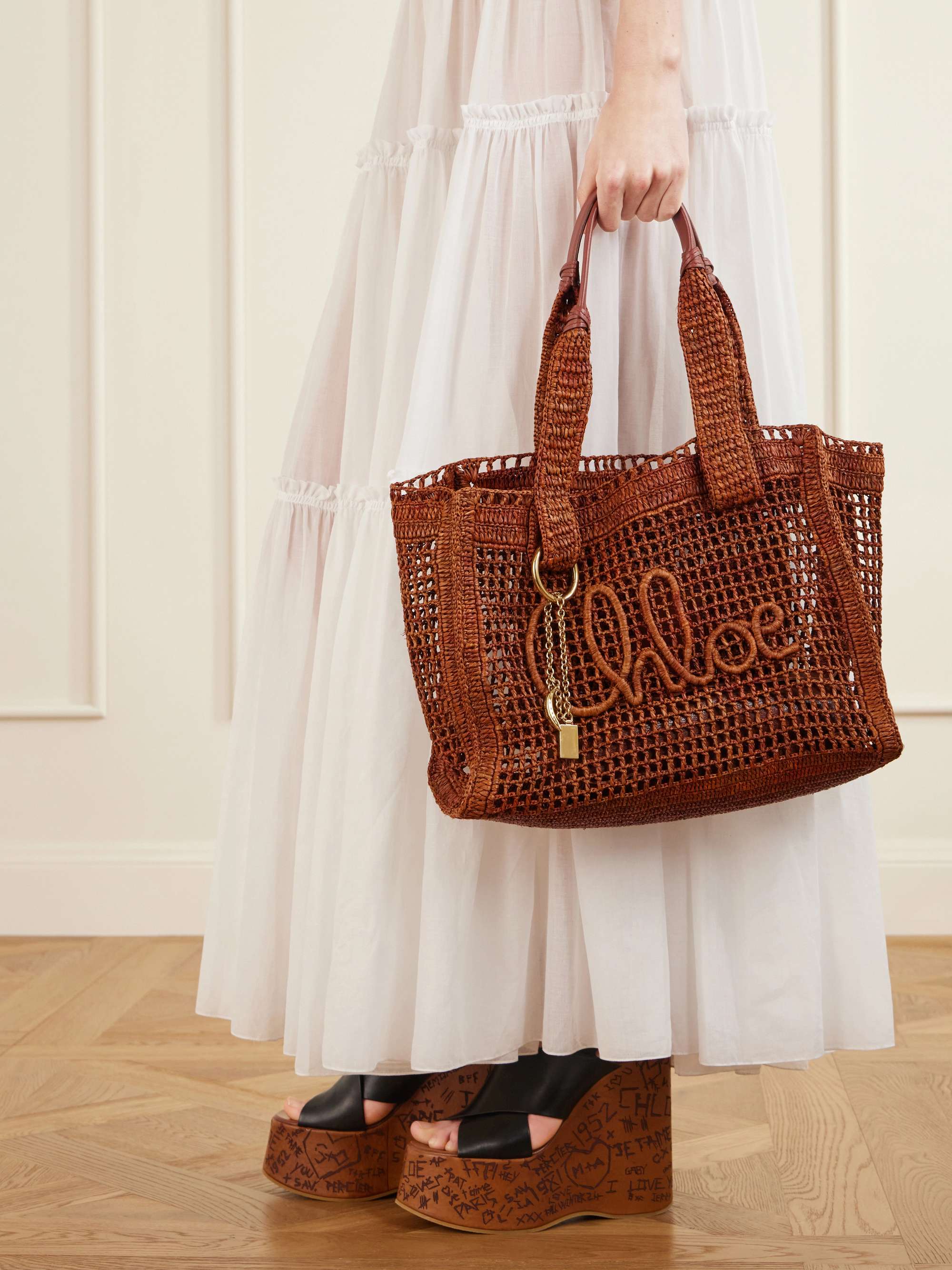 CHLOÉ 