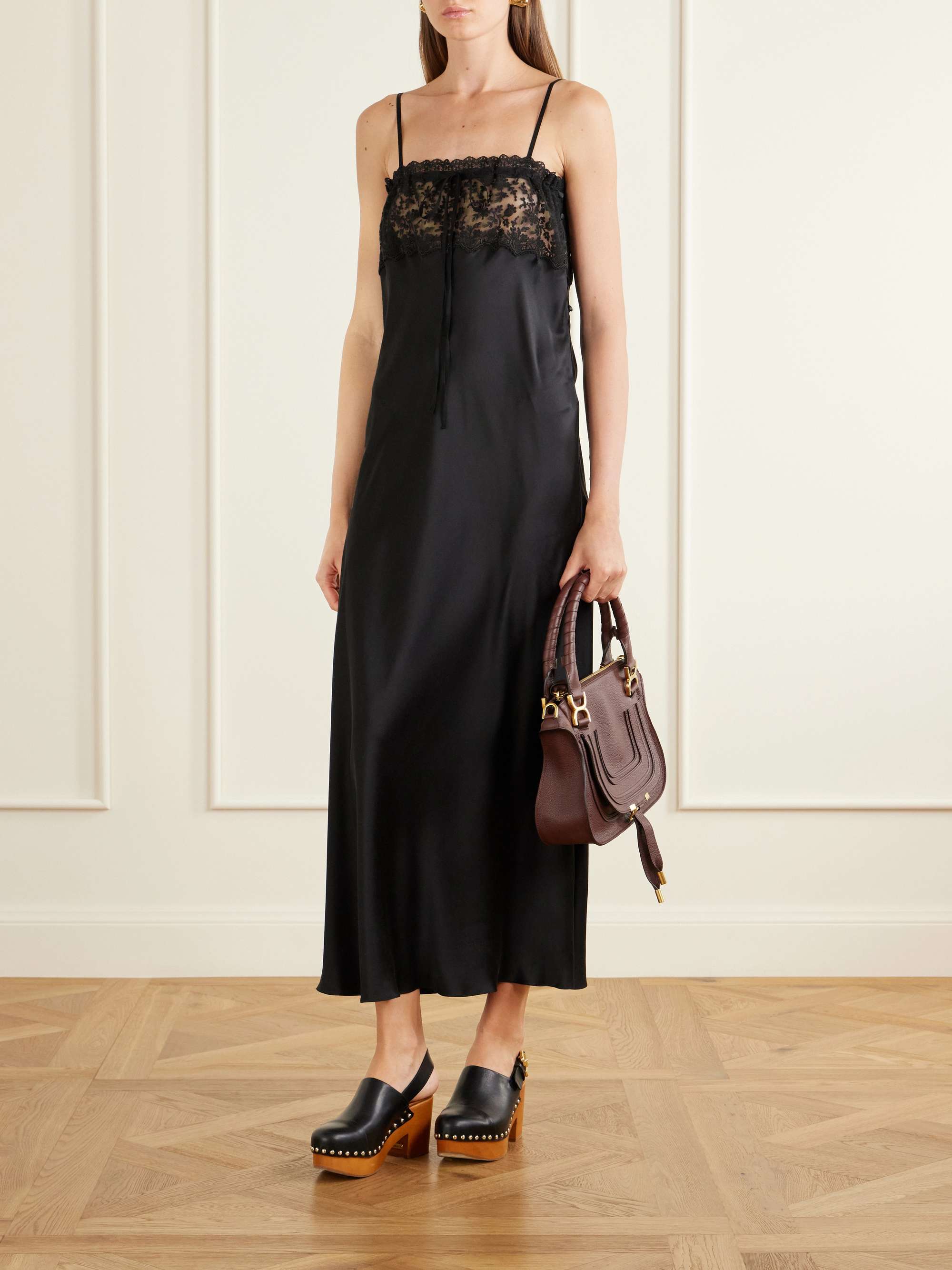 CHLOÉ 