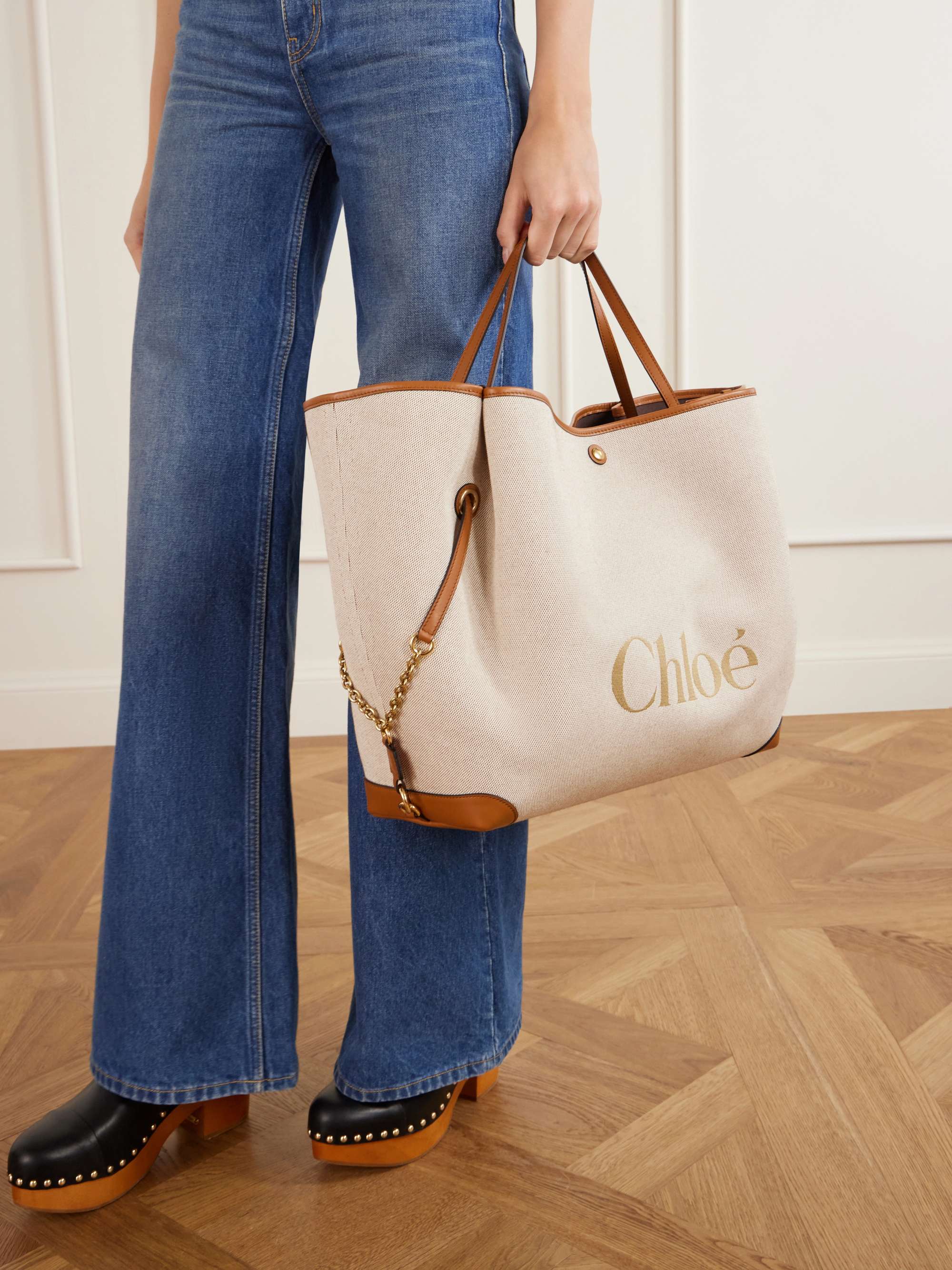CHLOÉ 