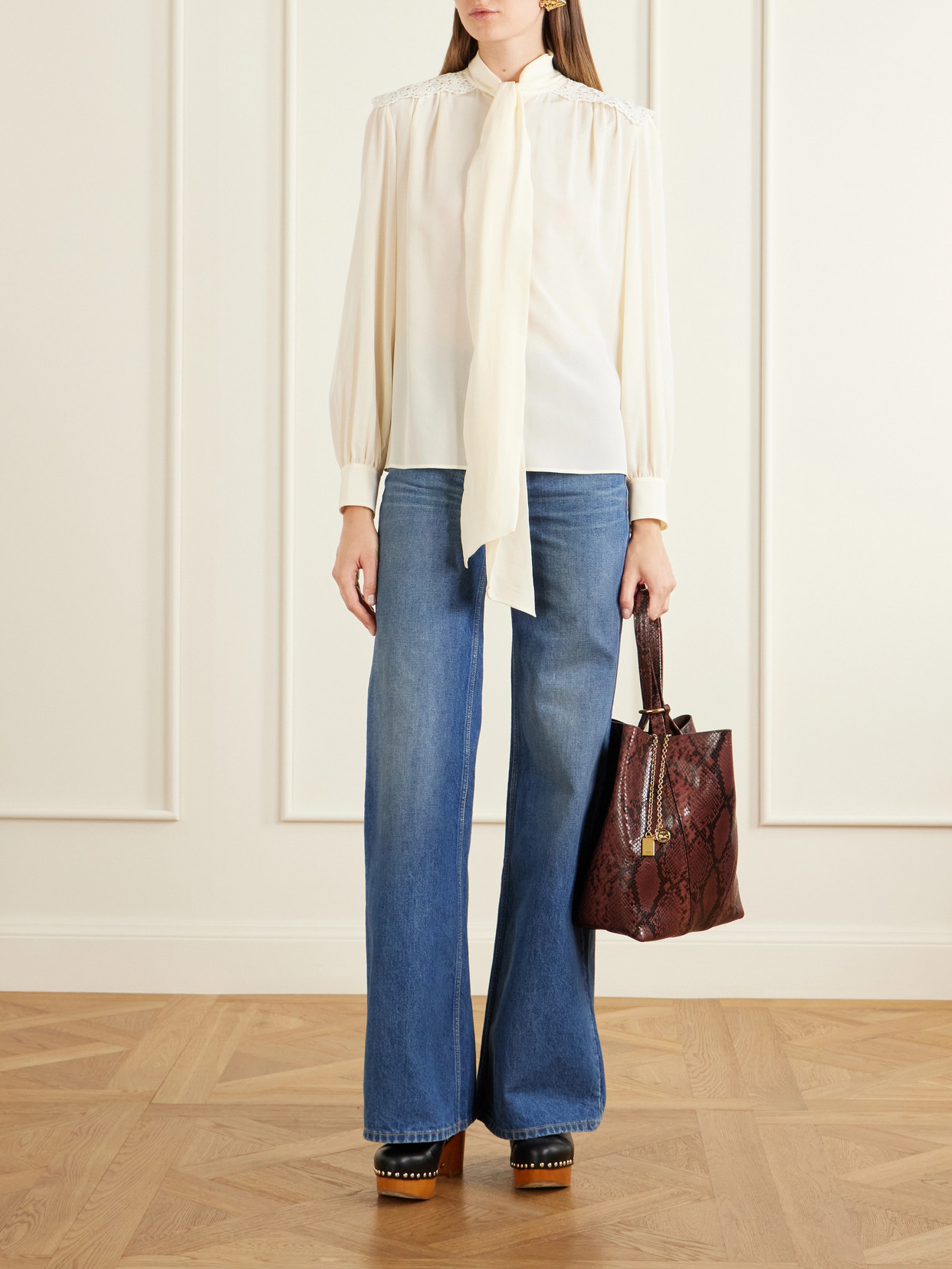 Chloé Spin Embellished Snake-effect Leather Tote In Multi