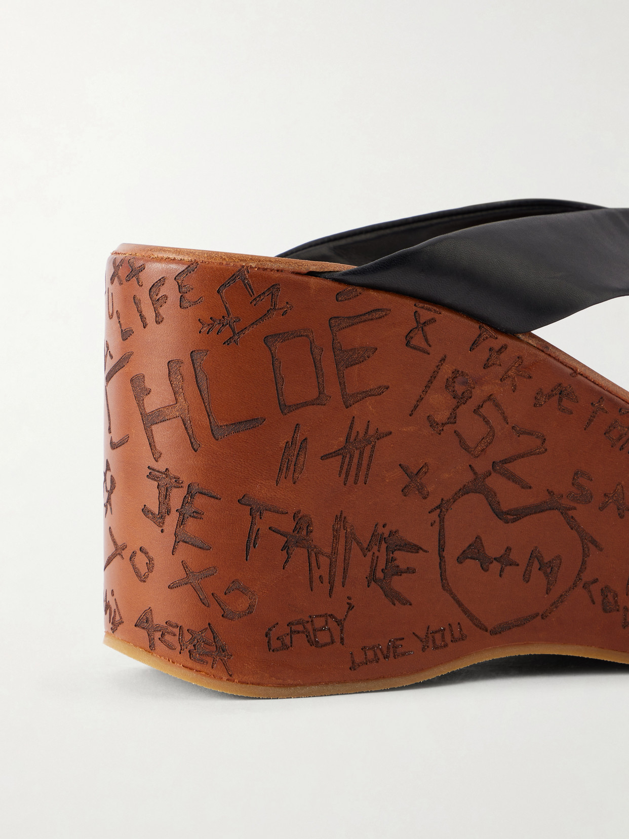 Chloé Maxime Graffiti-print Wedge Sandals In Black