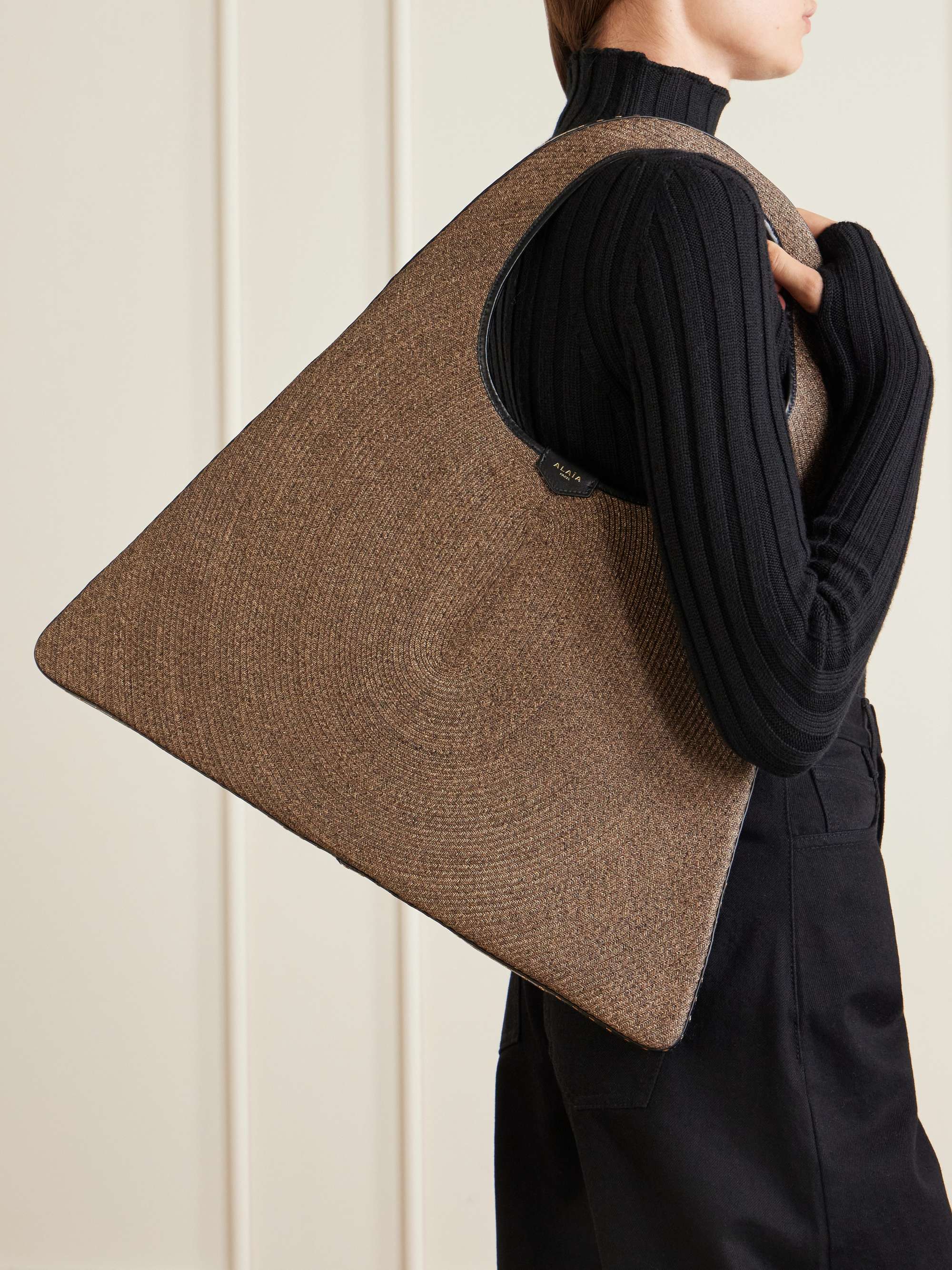 ALAÏA 