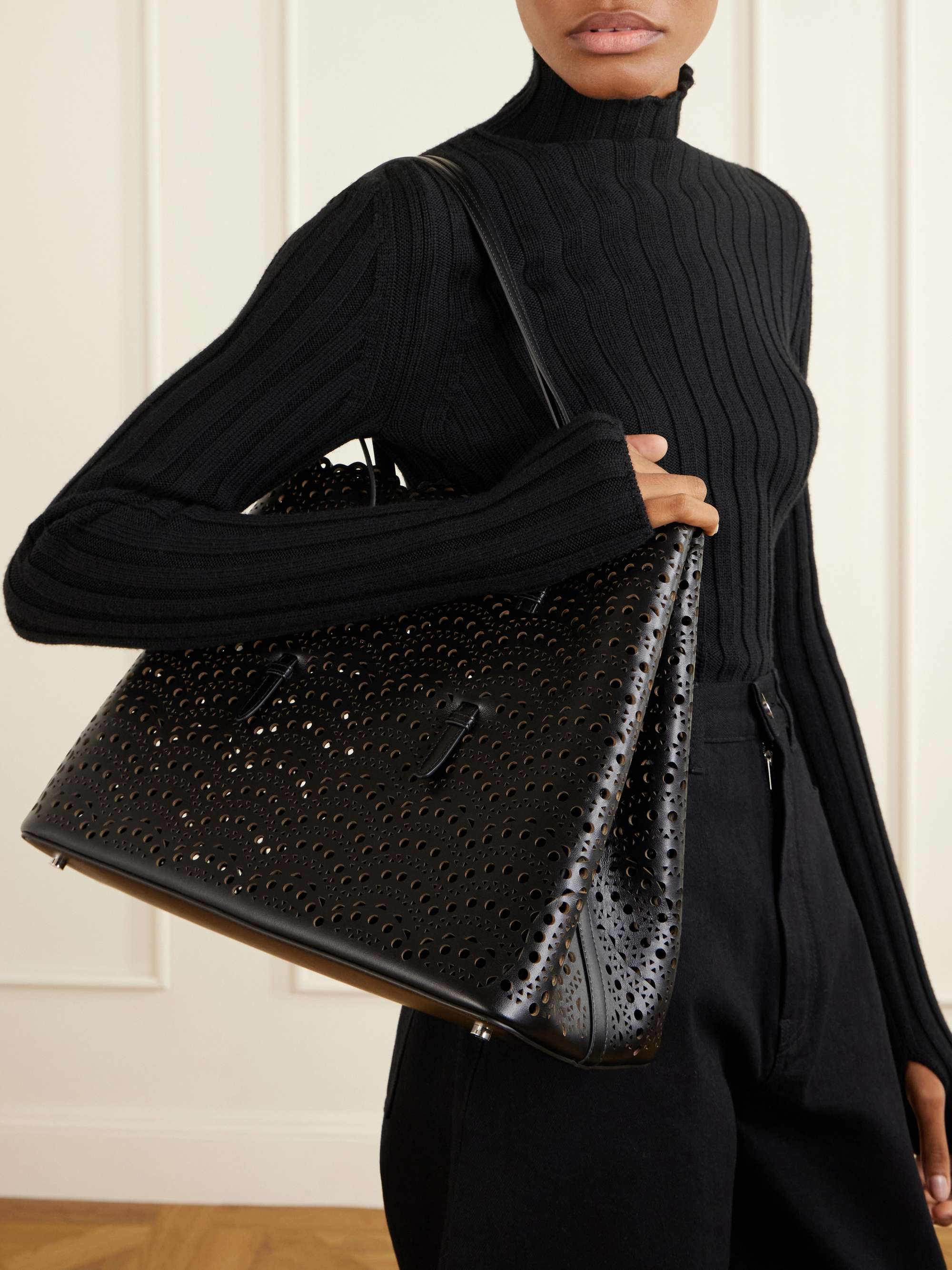 ALAÏA 