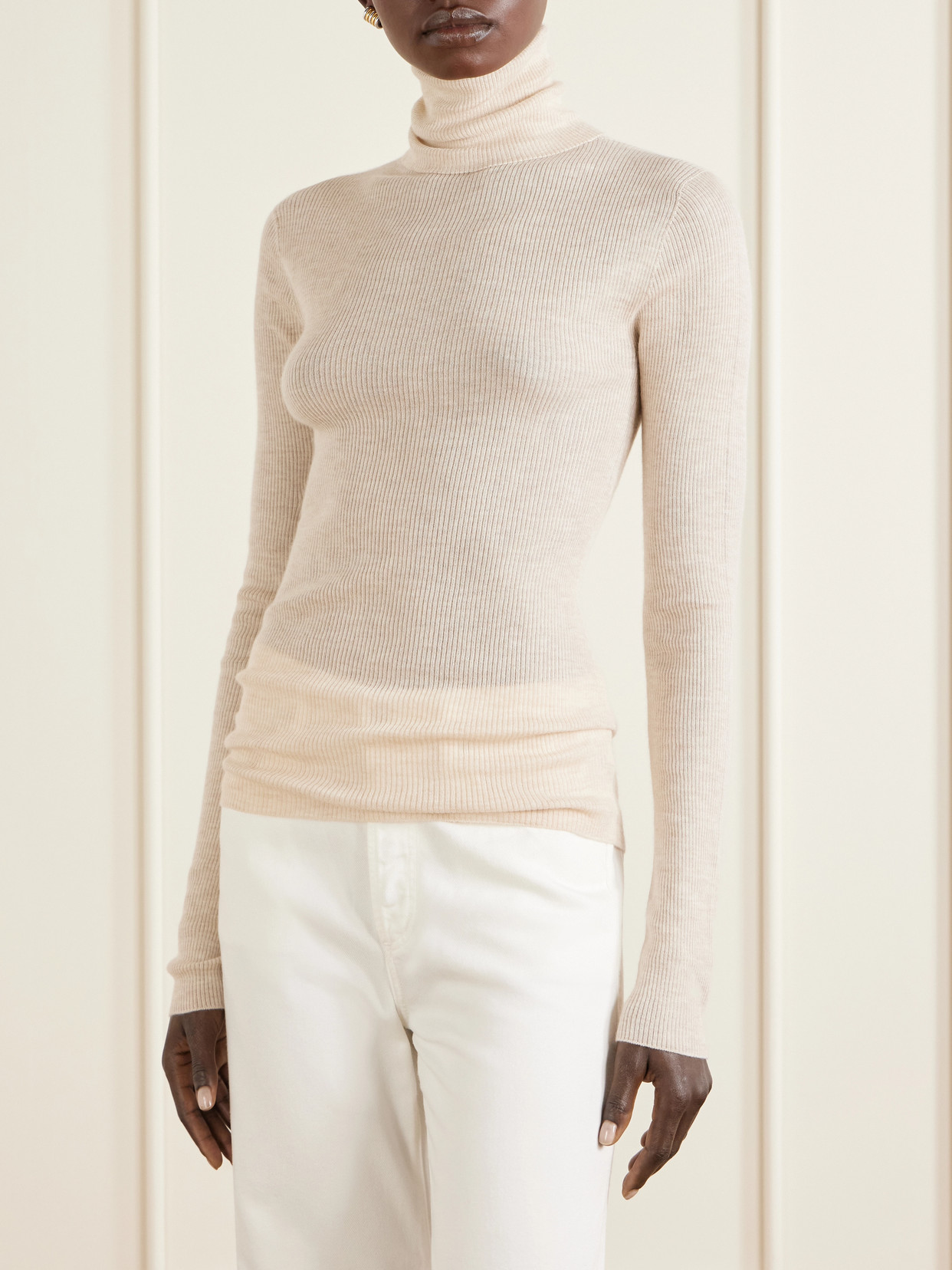 Opaline Cashmere Turtleneck