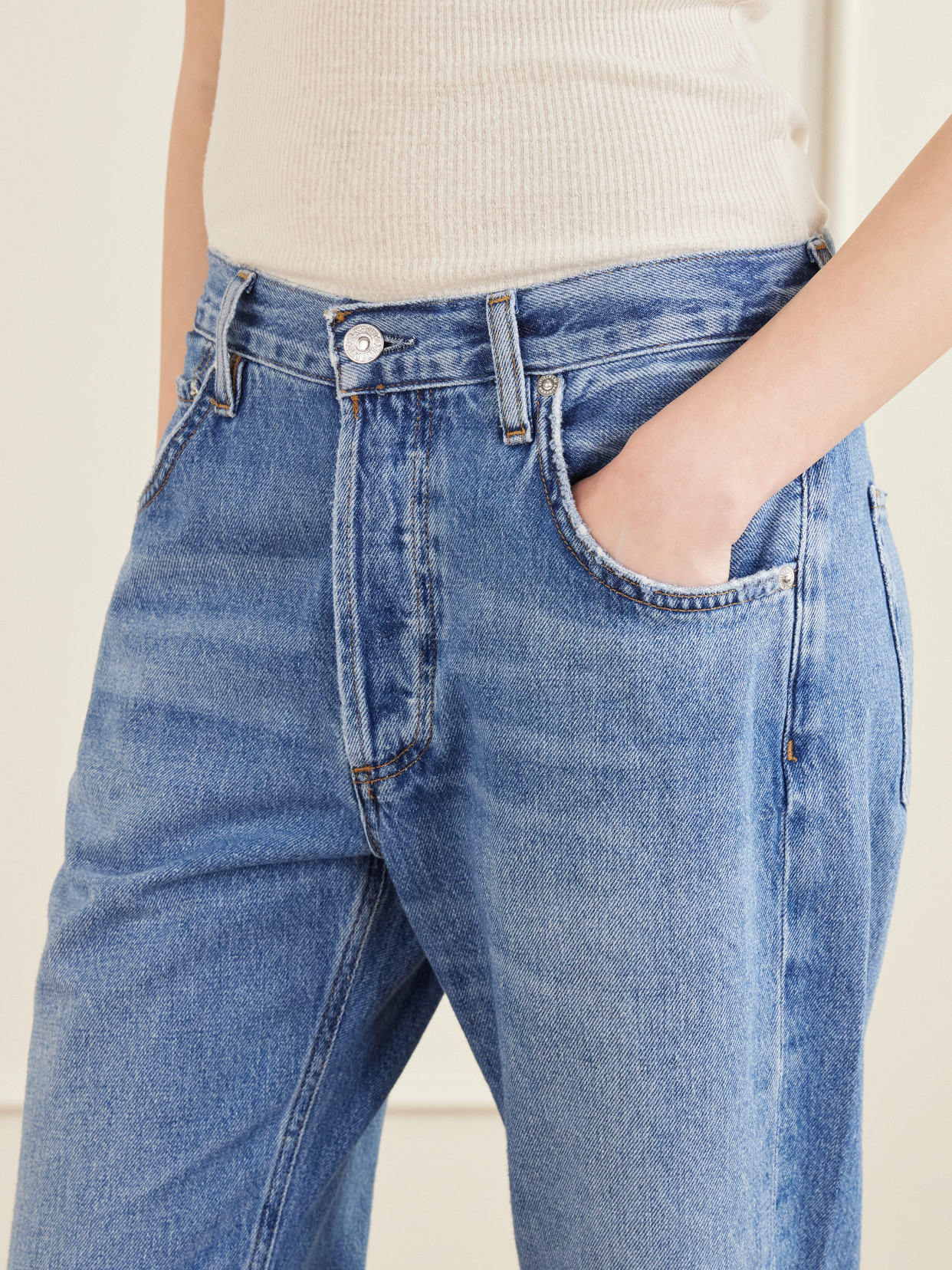 Winslow Mid-Rise Straight-Leg Boyfriend Jeans