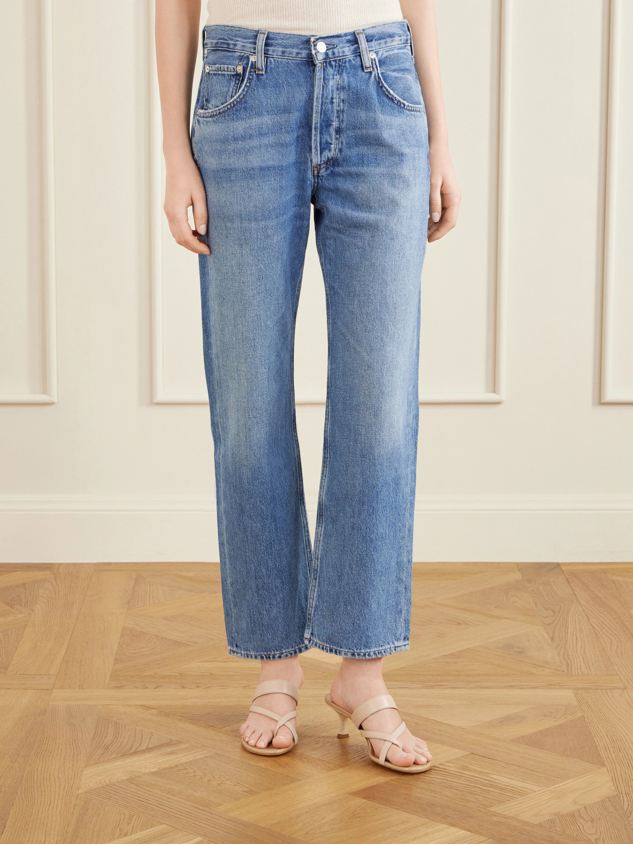 Winslow Mid-Rise Straight-Leg Boyfriend Jeans