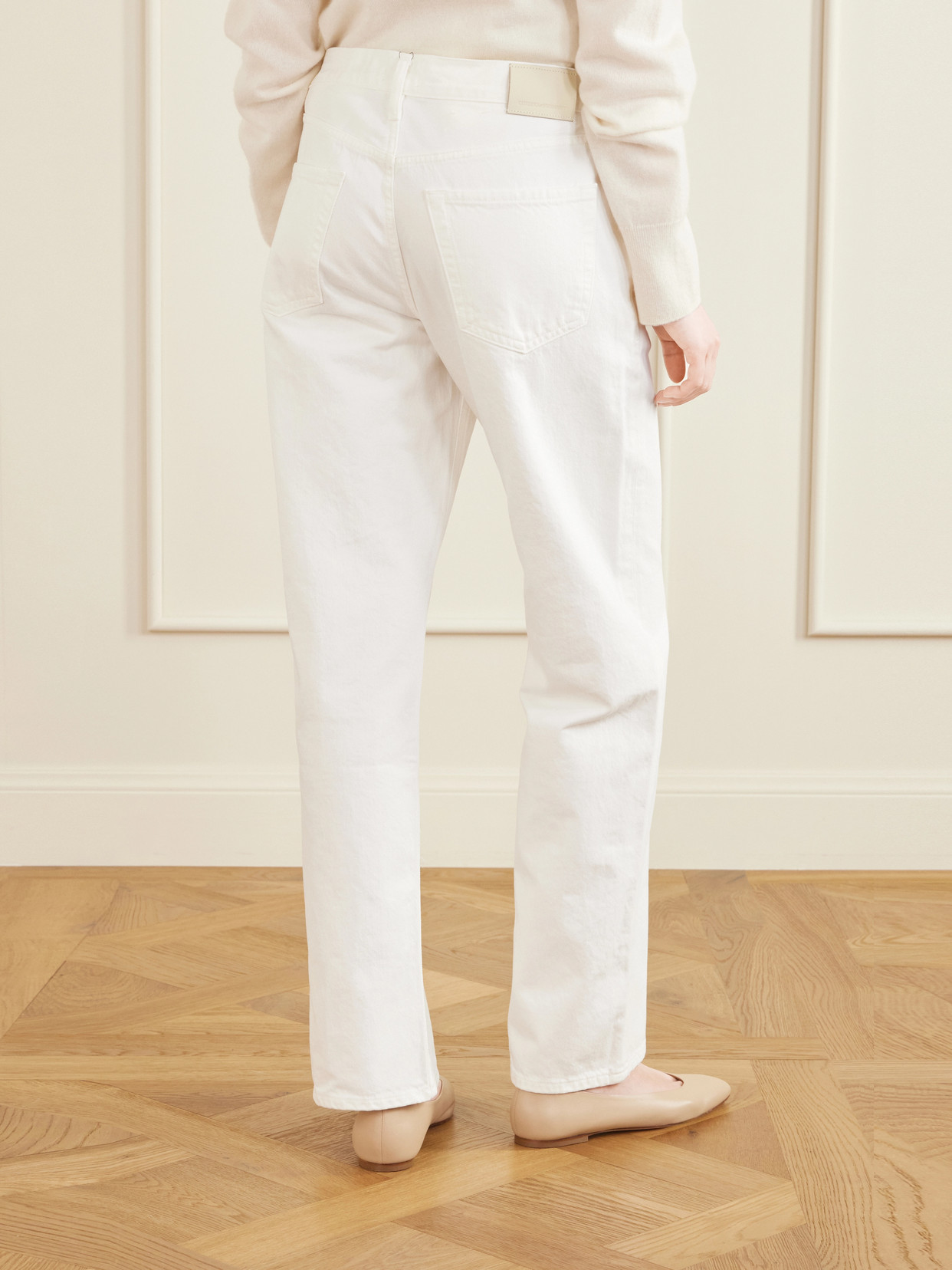 Lindz Mid-Rise Straight-Leg Jeans