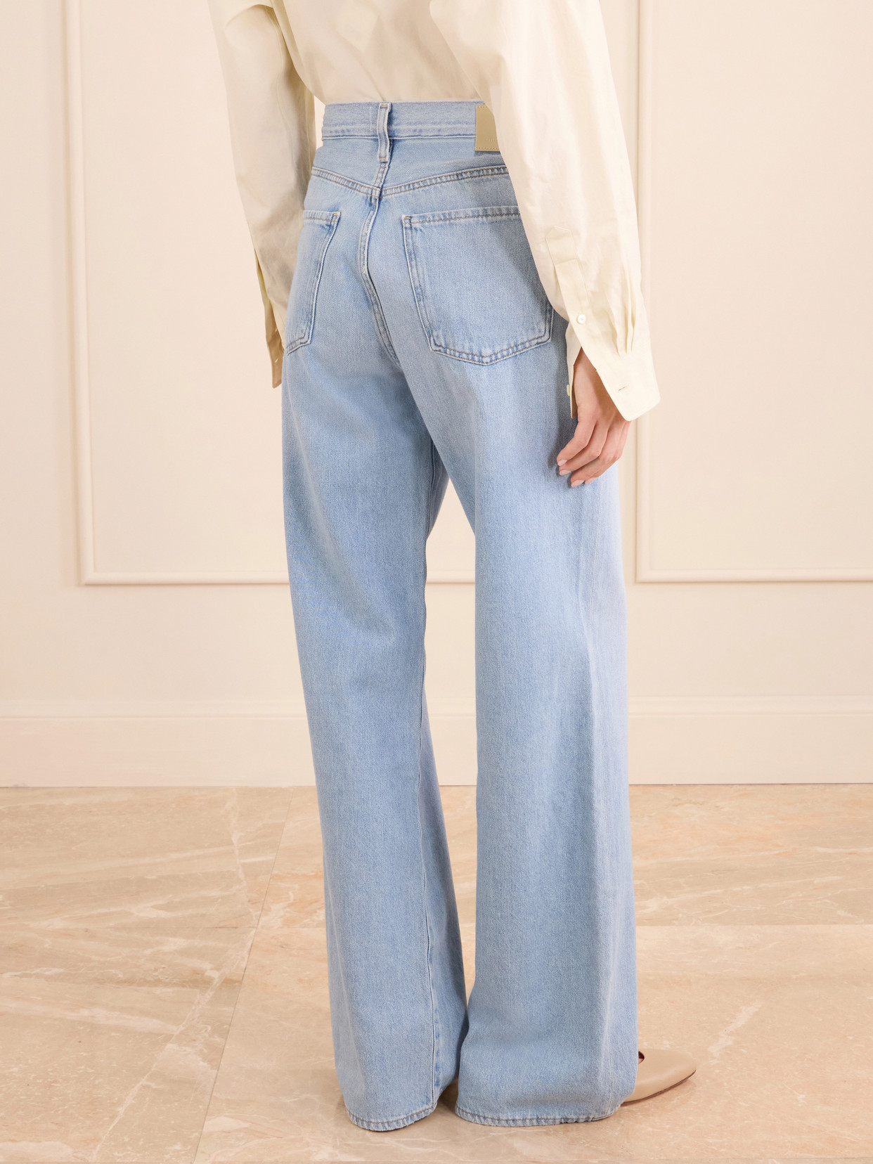 Annina Mid-Rise Straight-Leg Jeans