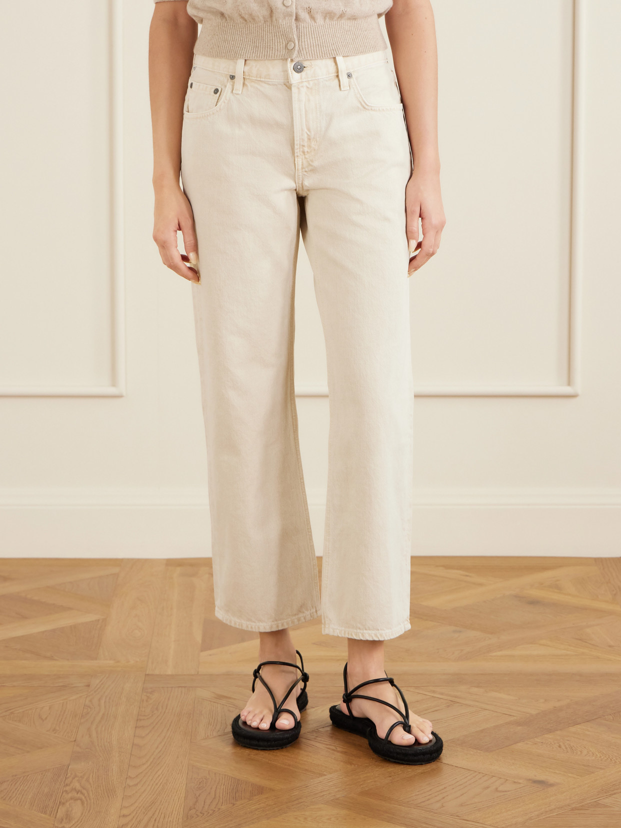 Faye Mid-Rise Straight-Leg Jeans