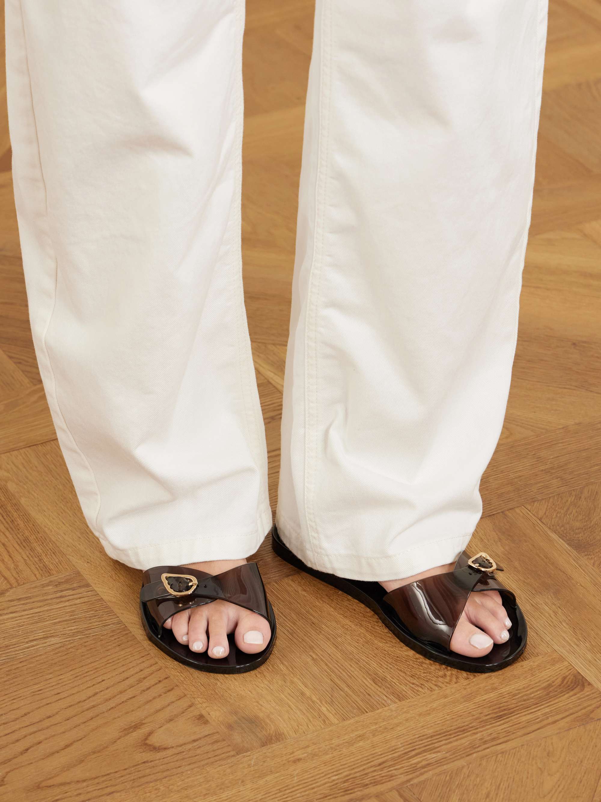 ANCIENT GREEK SANDALS 