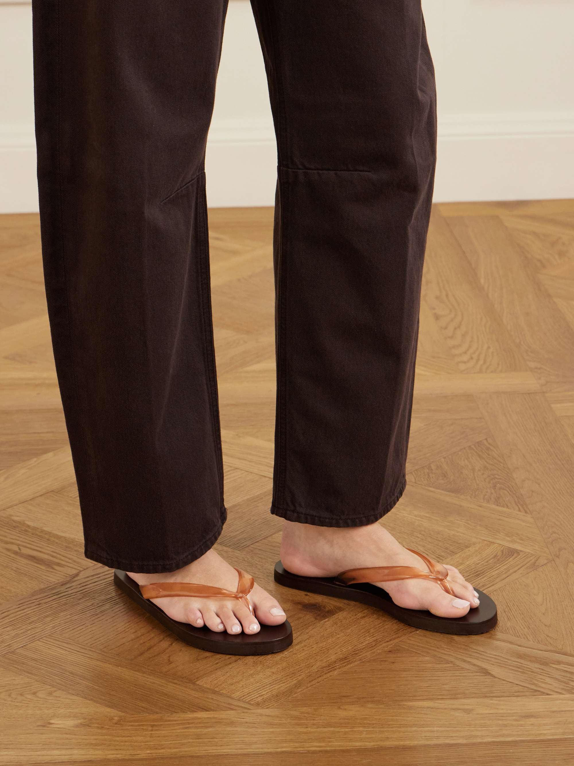 ANCIENT GREEK SANDALS 