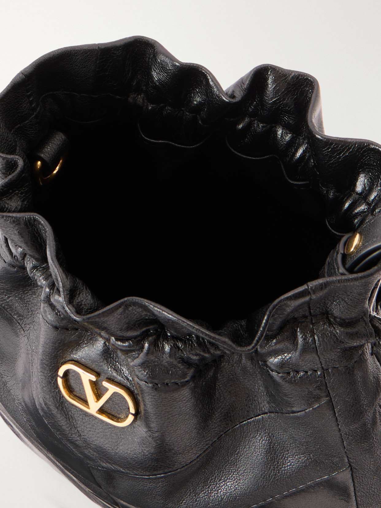 Garavani - Buckette Logo-Embellished Drawstring Shoulder Bag