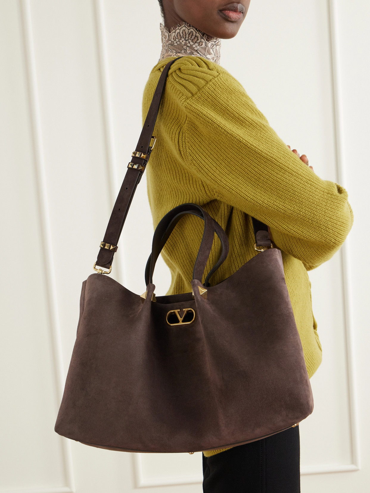 Garavani - Vlogo Signature Studded Suede Tote