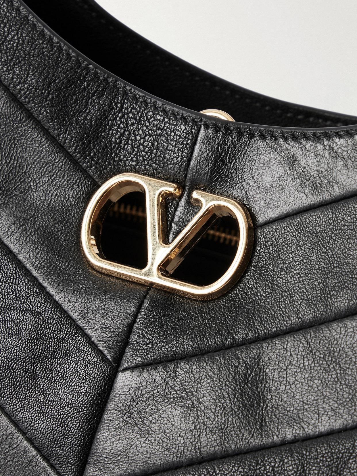 Garavani - Vlogo-Embellished Patchwork Shoulder Bag