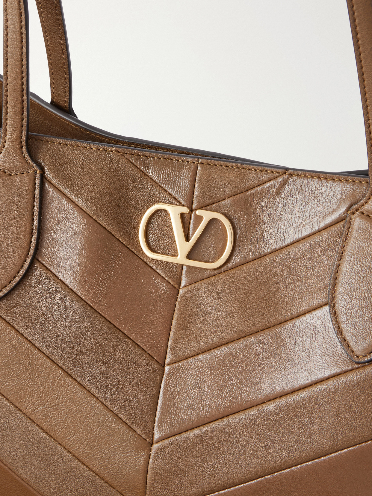 Garavani - Jean Medium Chevron Leather Tote
