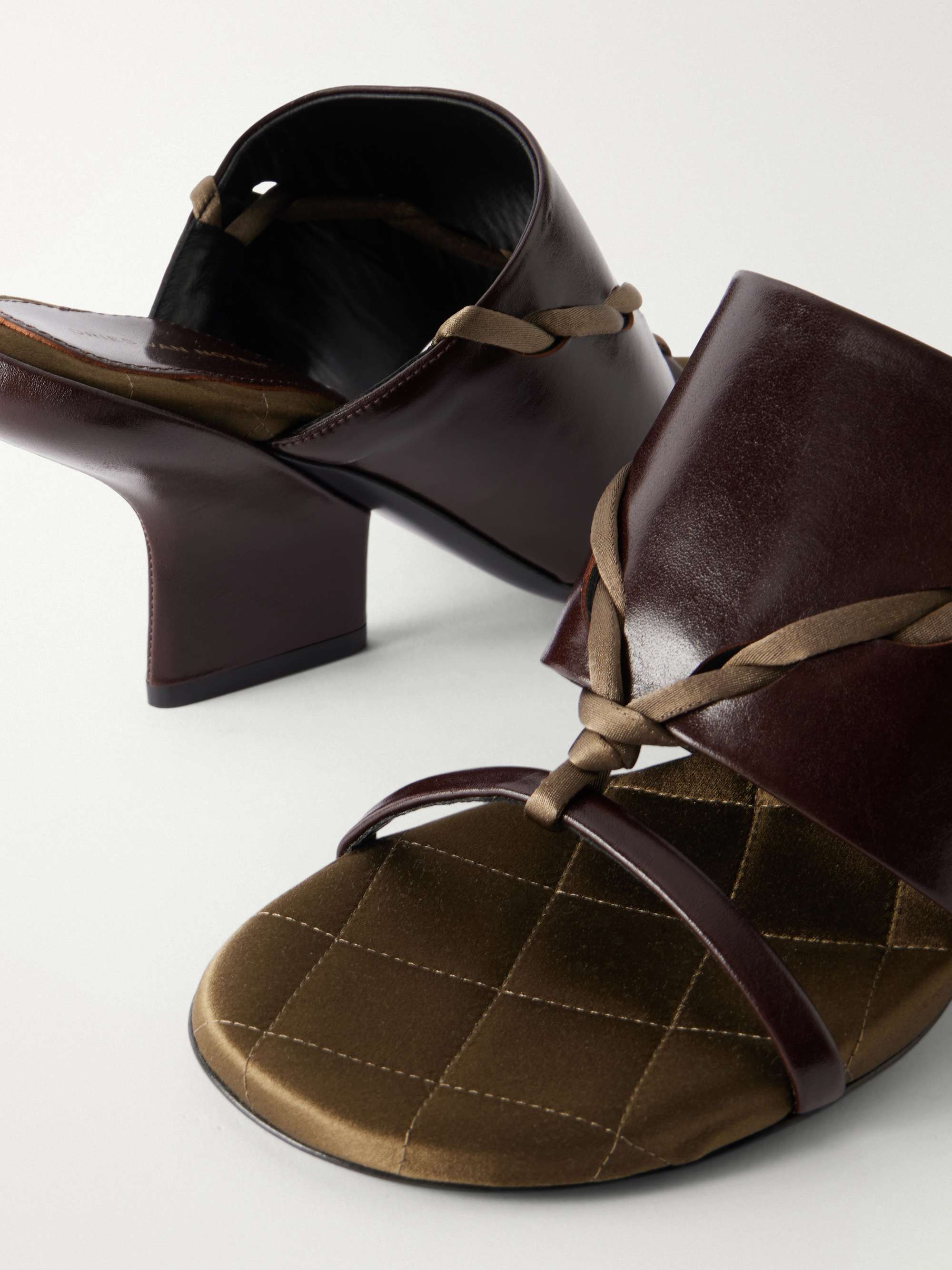 DRIES VAN NOTEN ブラウン ダブルバックルサンダル DRIES VAN NOTEN ブラウン ダブルバックルサンダル DRIES VAN NOTEN