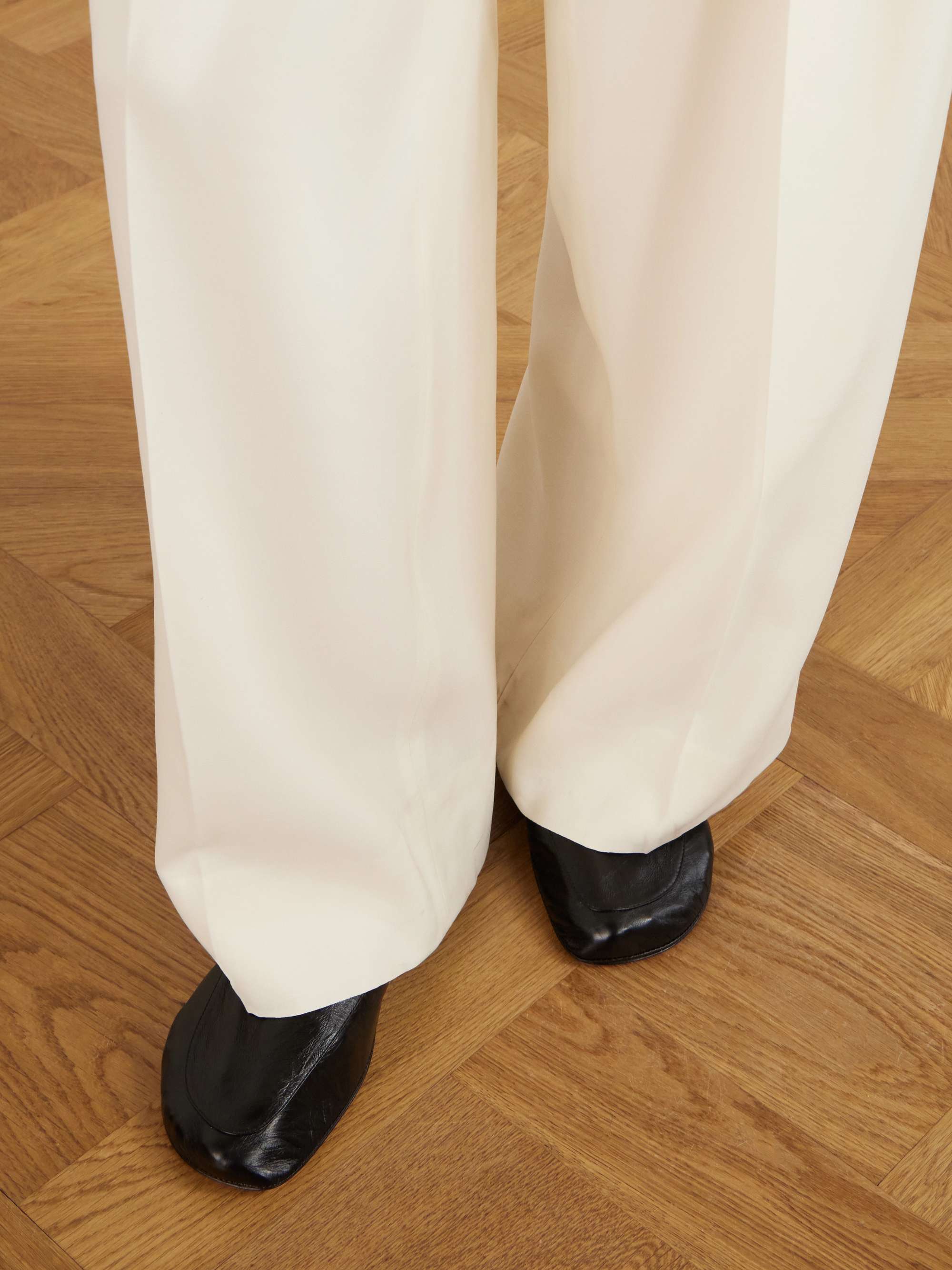 CALVIN KLEIN COLLECTION 