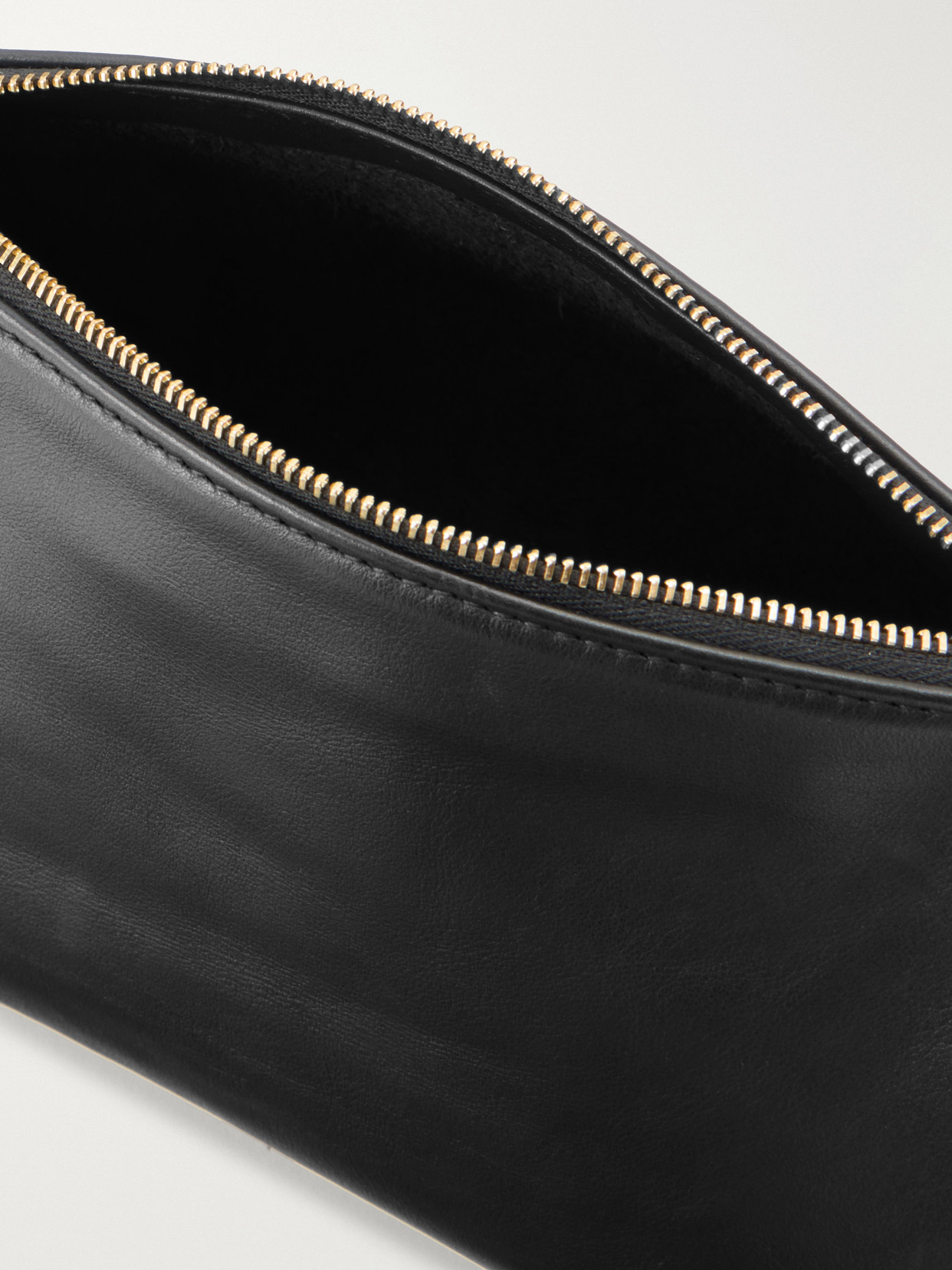 Collection - Aurelis Shoulder Bag